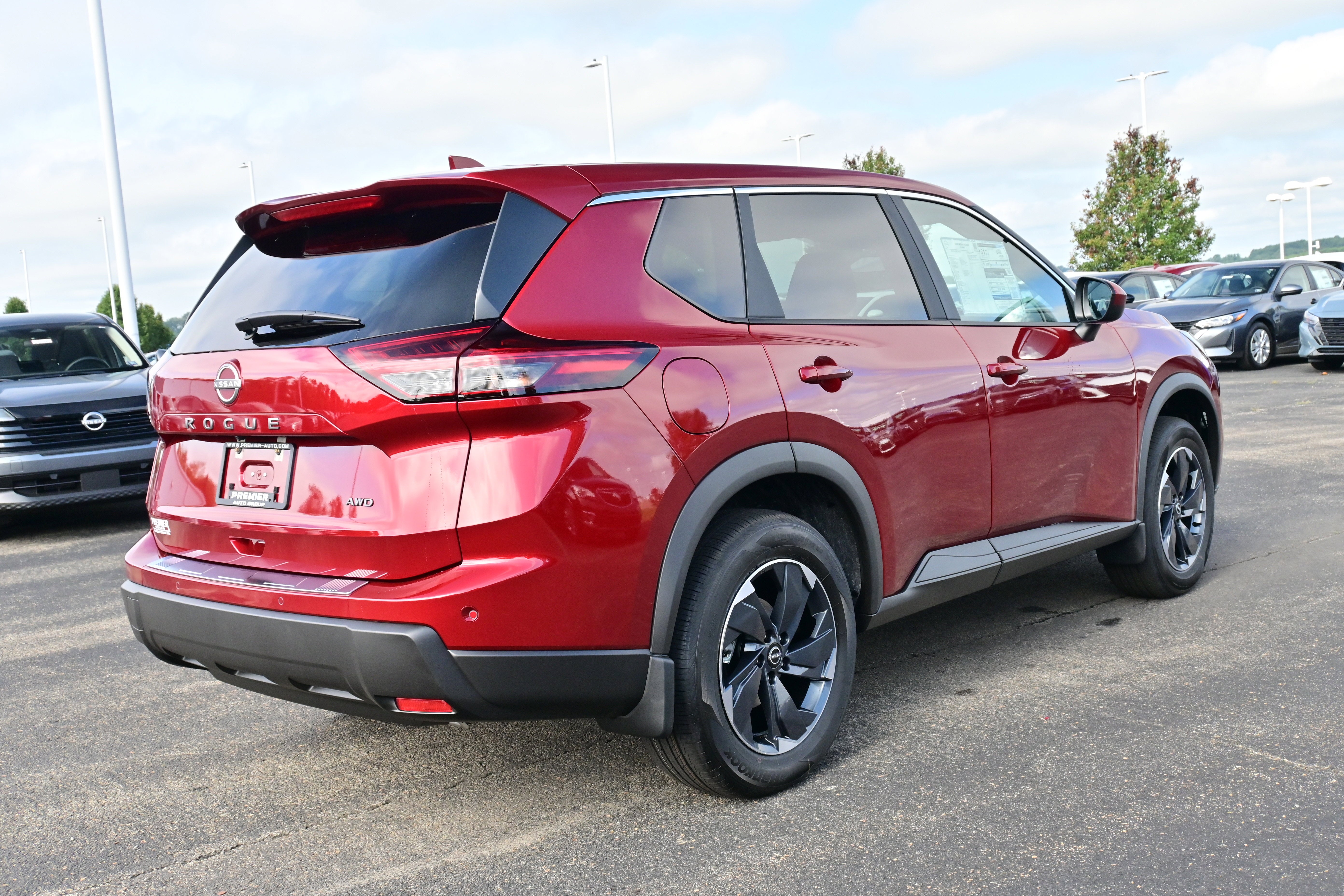 2026 Nissan Rogue SV