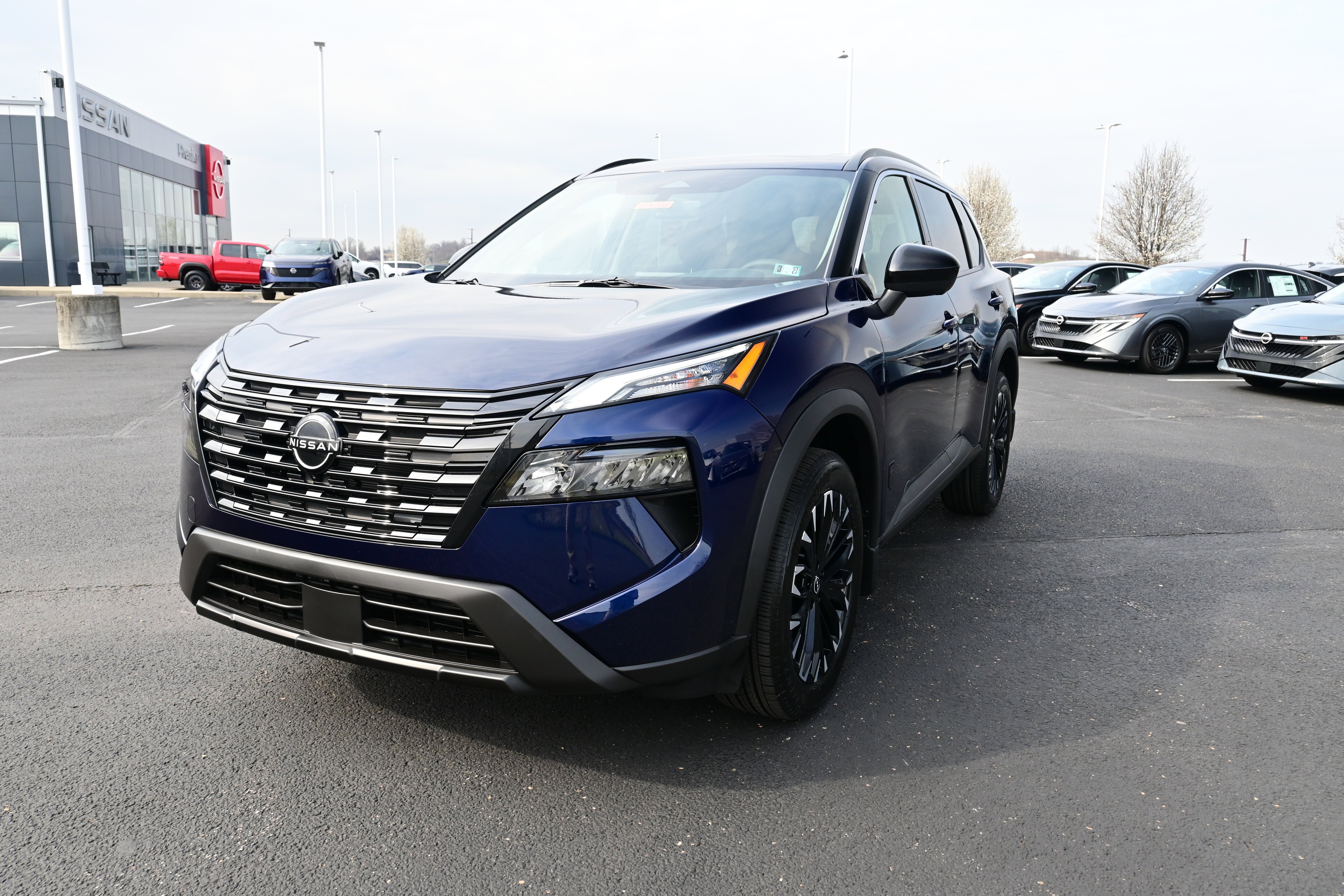 2026 Nissan Rogue Dark Armor™