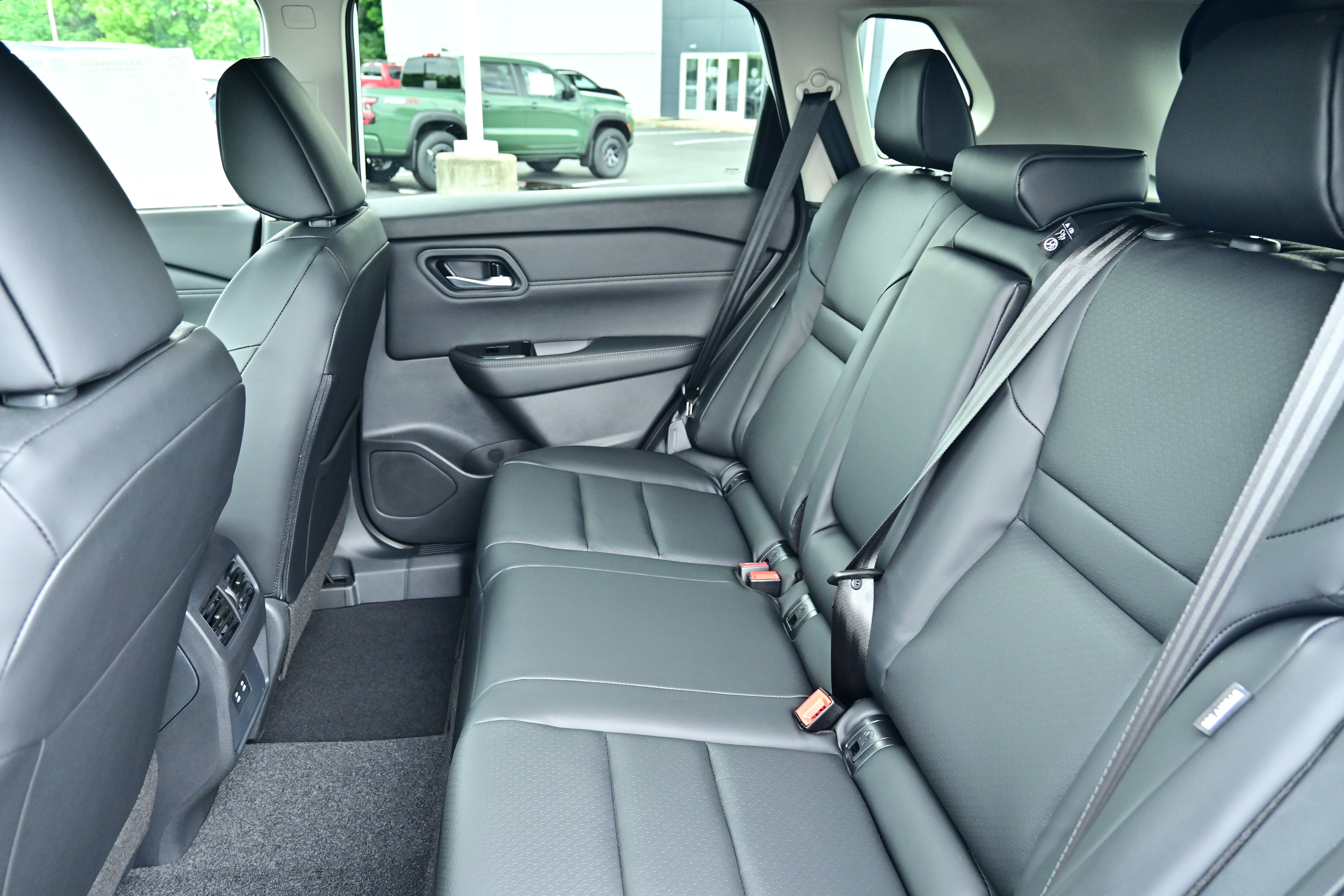 2026 Nissan Rogue Dark Armor™