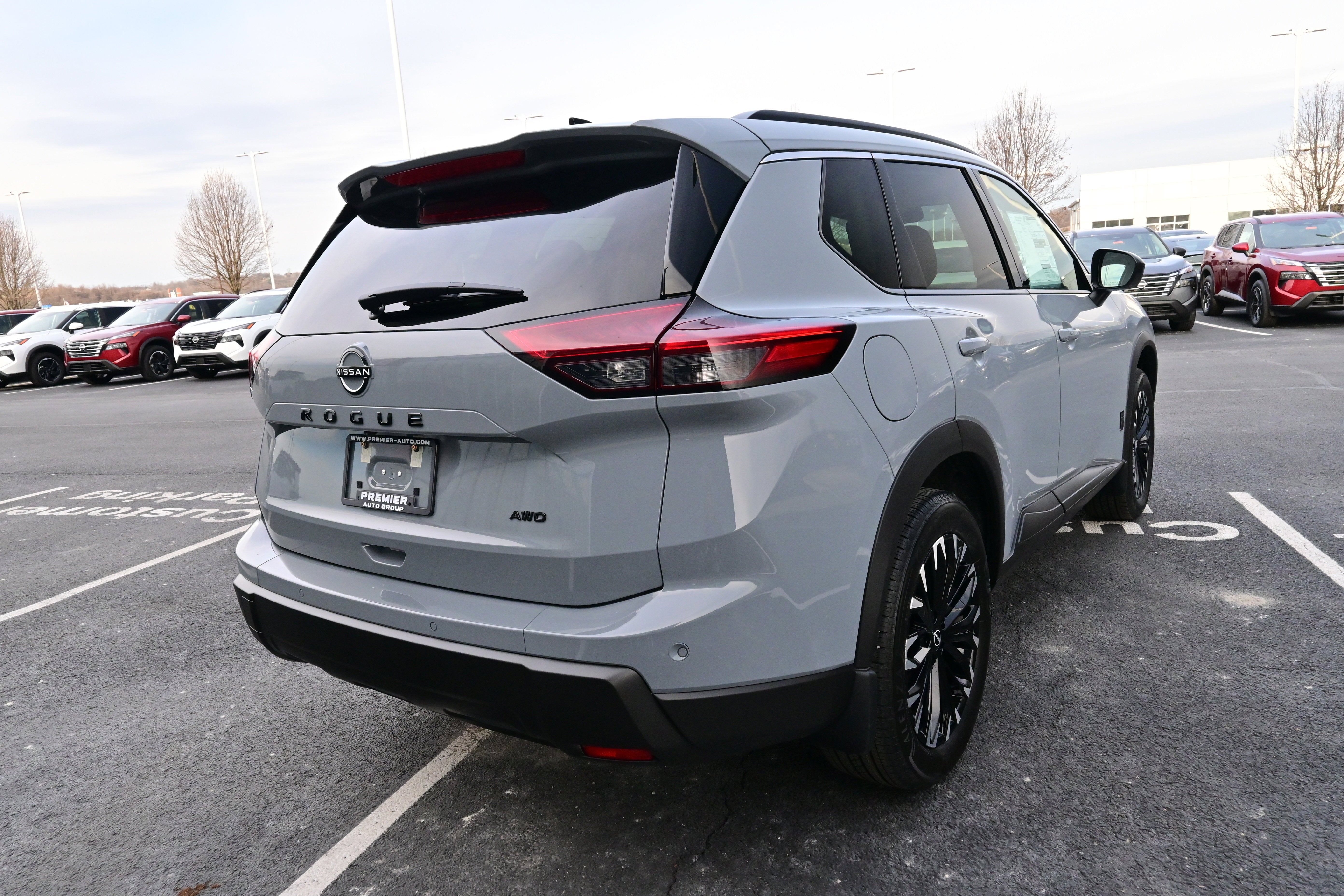 2026 Nissan Rogue Dark Armor