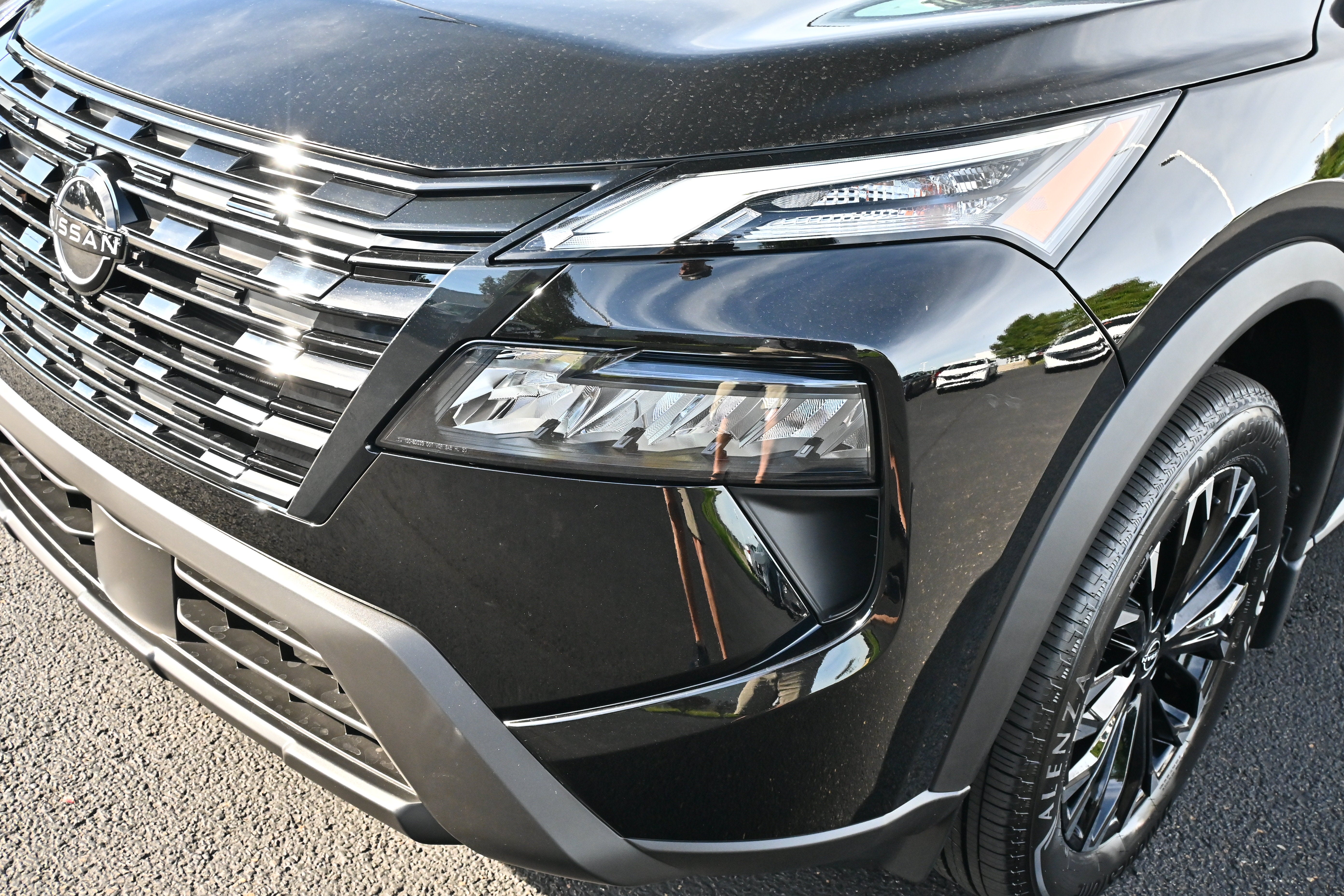 2026 Nissan Rogue Dark Armor™
