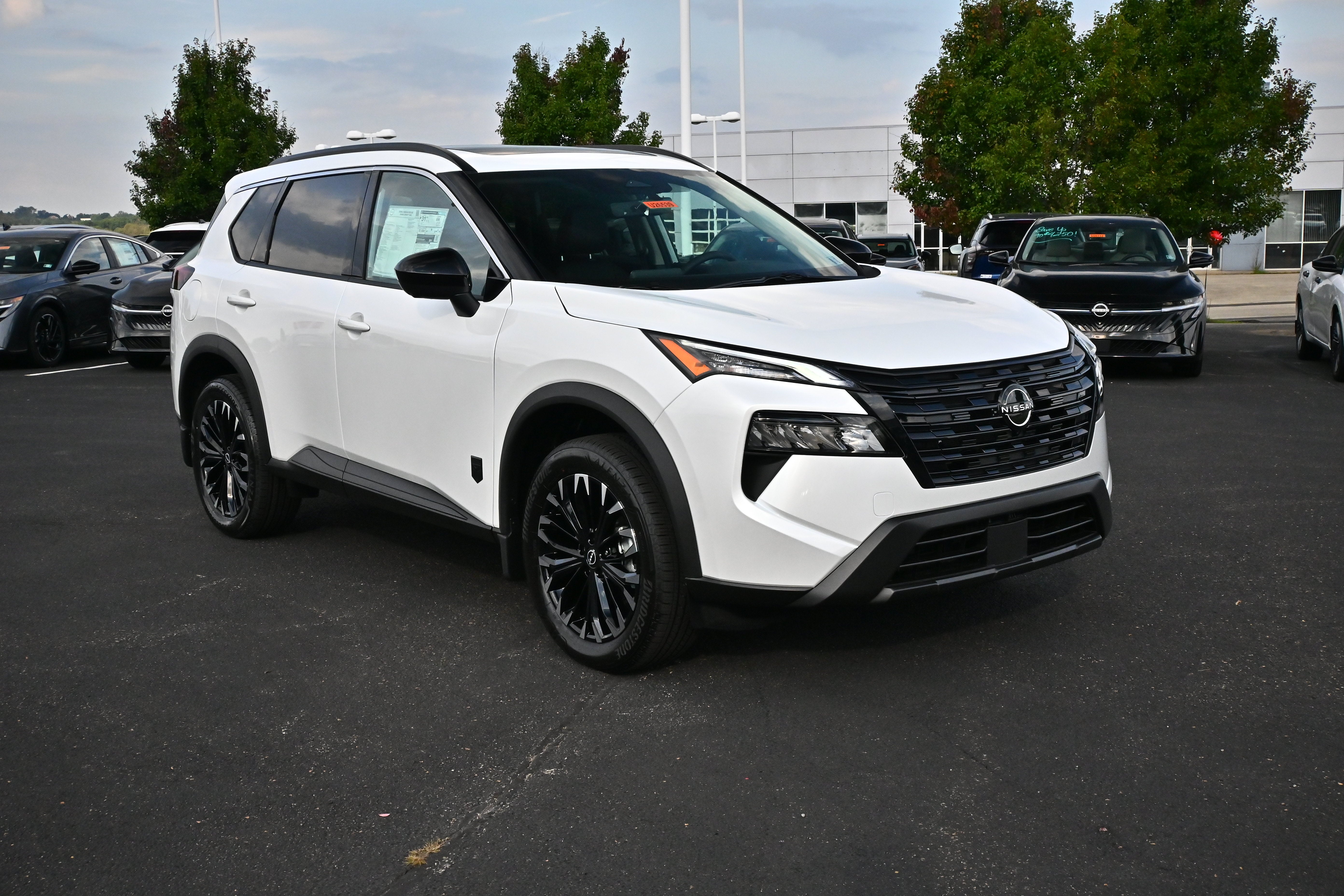 2026 Nissan Rogue Dark Armor™