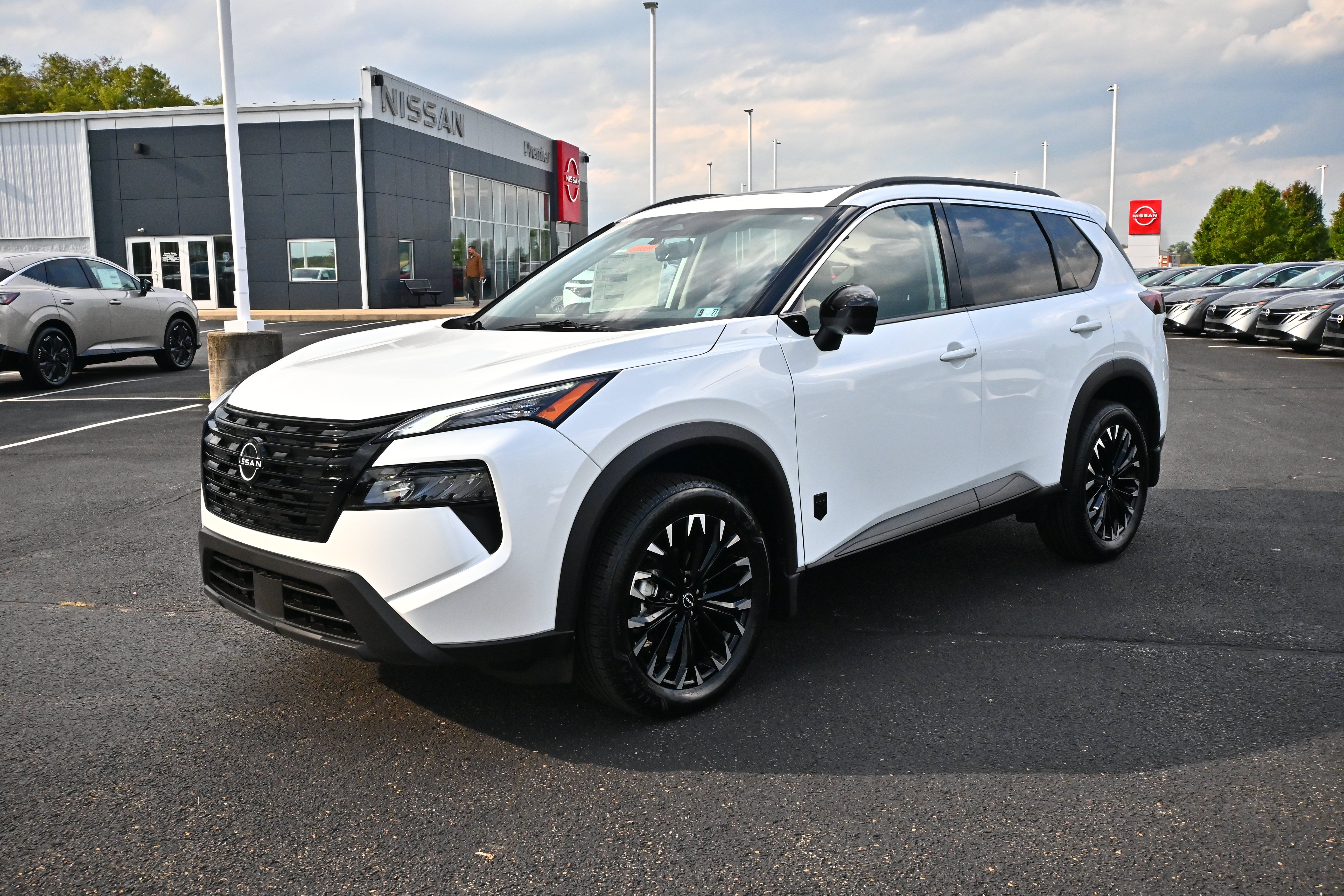2026 Nissan Rogue Dark Armor™