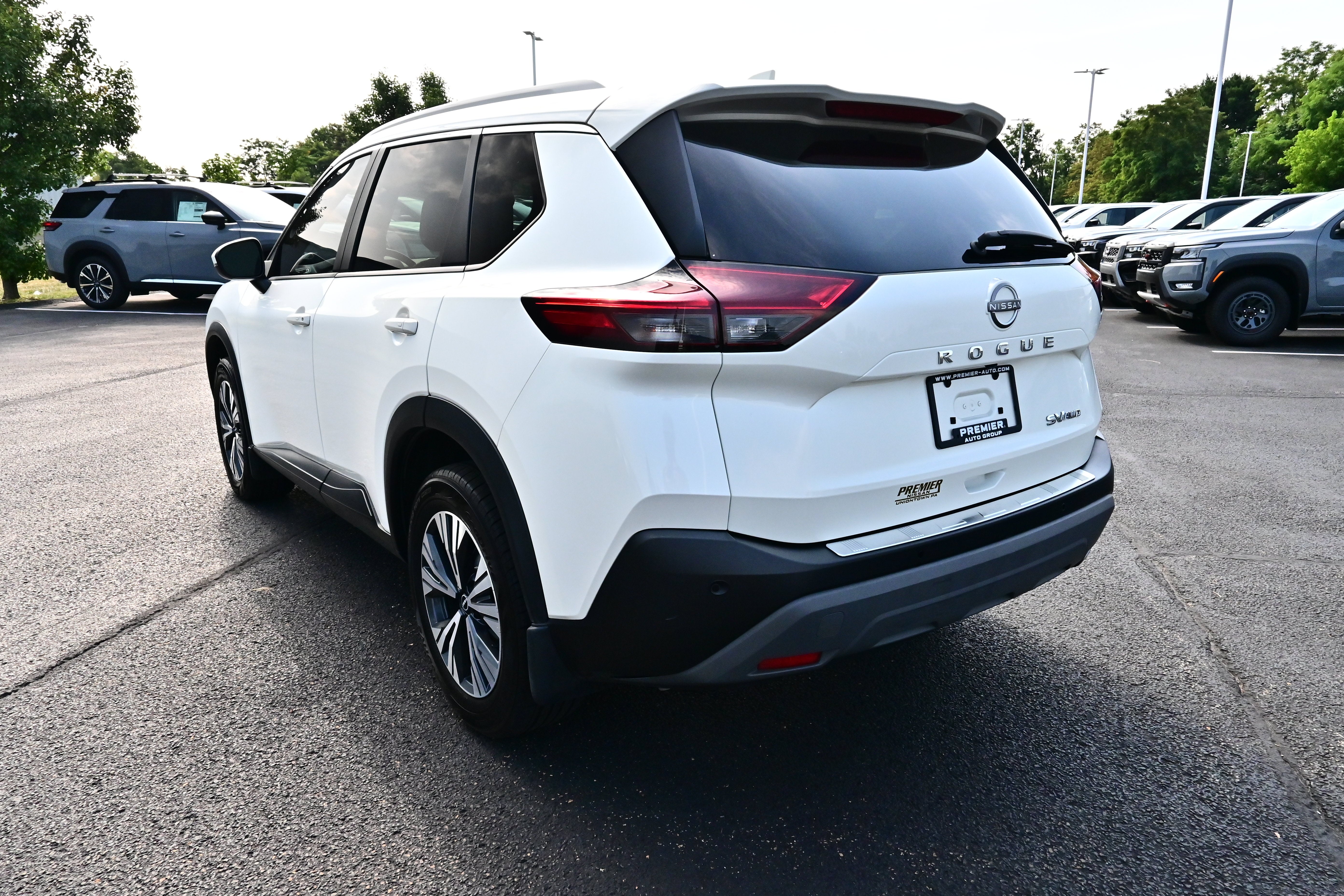 2022 Nissan Rogue SV