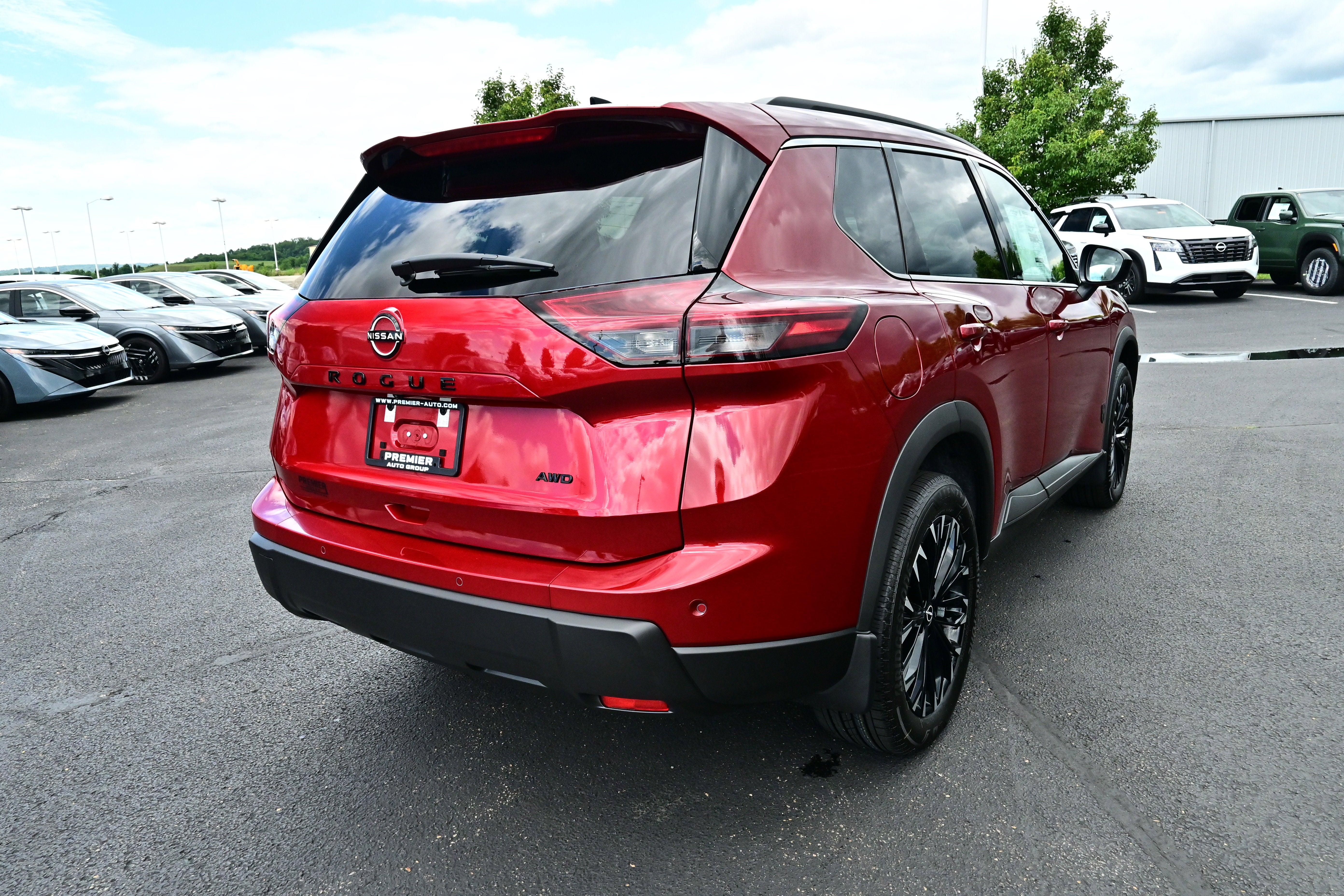 2026 Nissan Rogue Dark Armor™