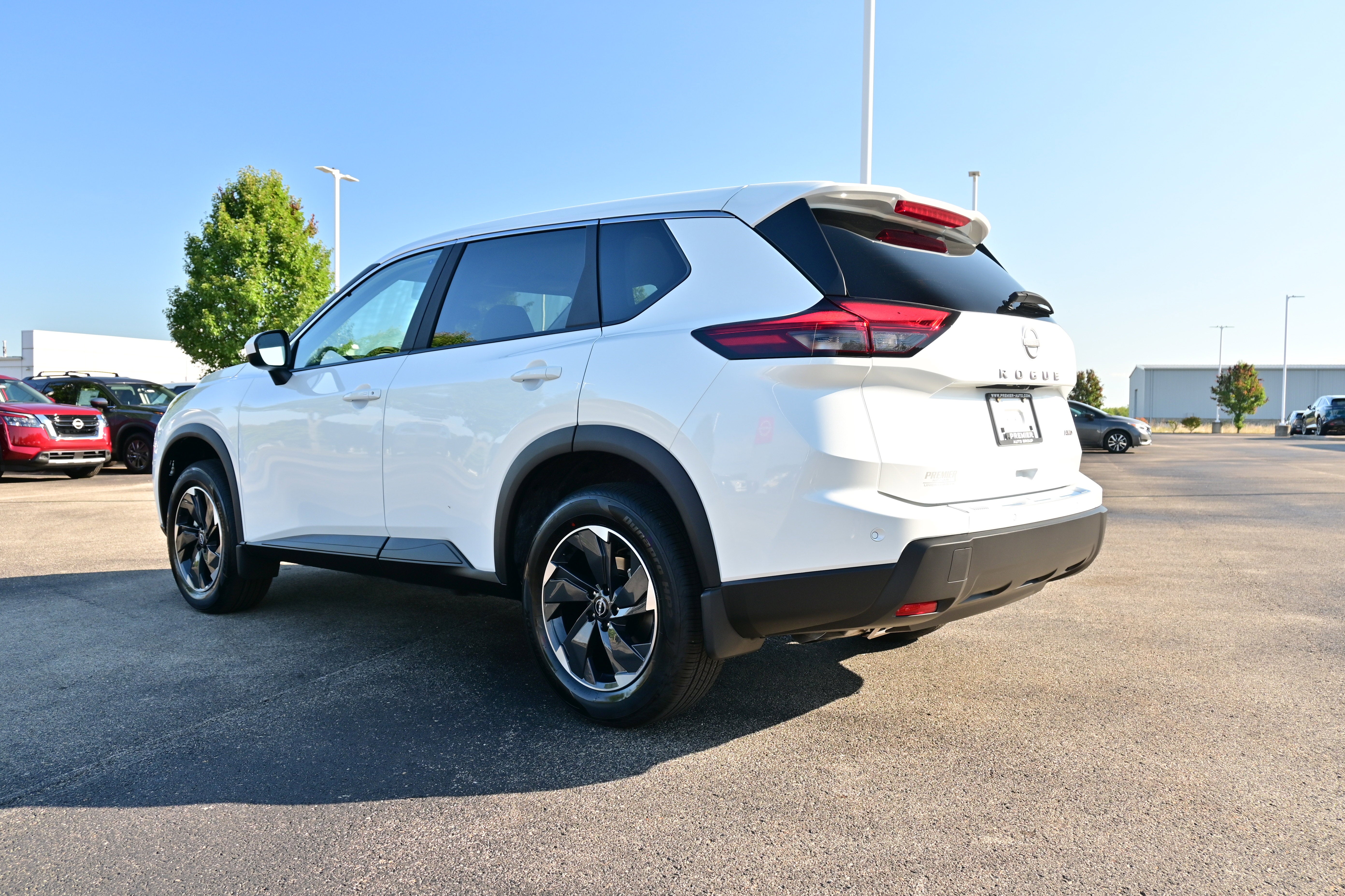2026 Nissan Rogue SV
