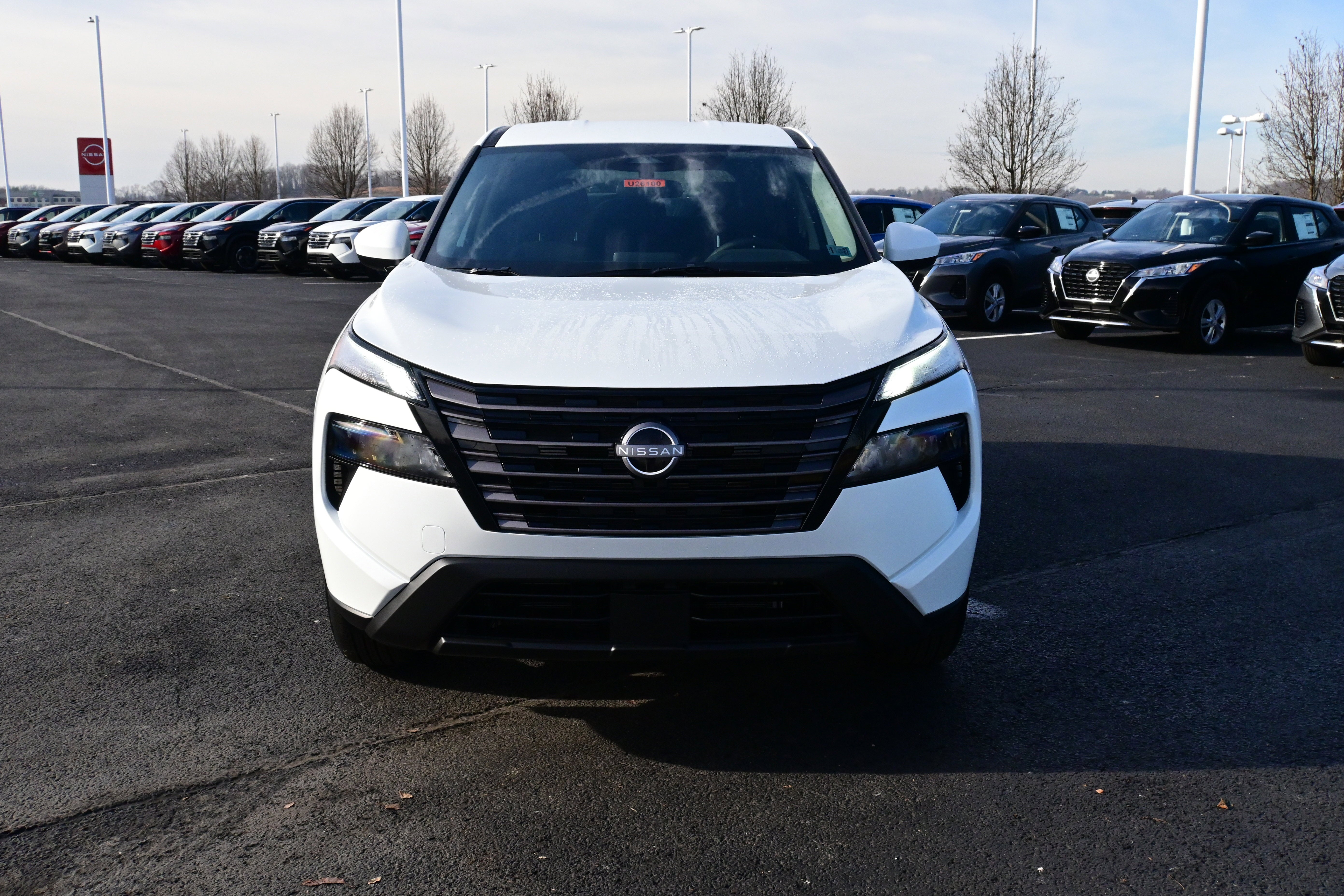 2026 Nissan Rogue SV