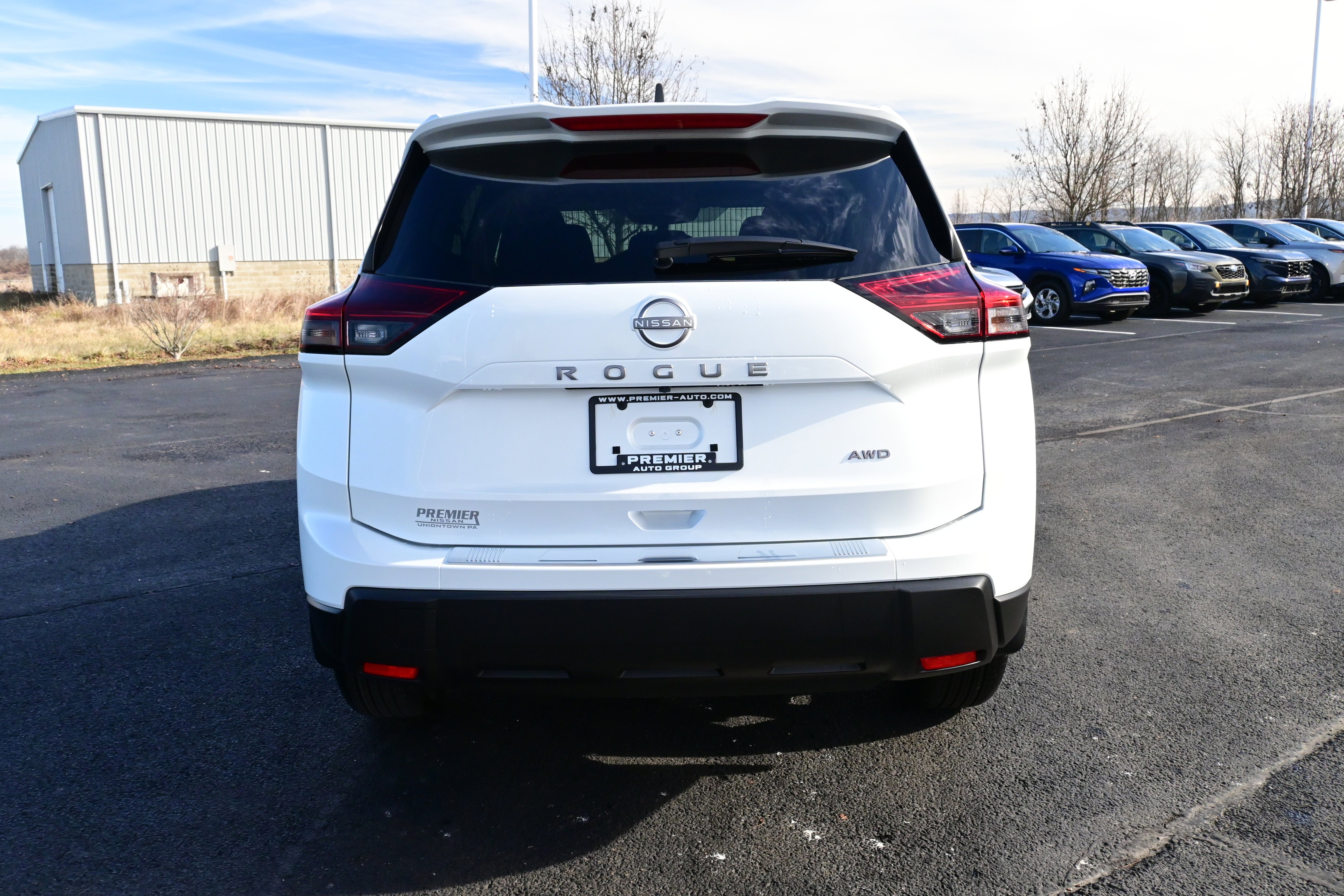 2026 Nissan Rogue SV