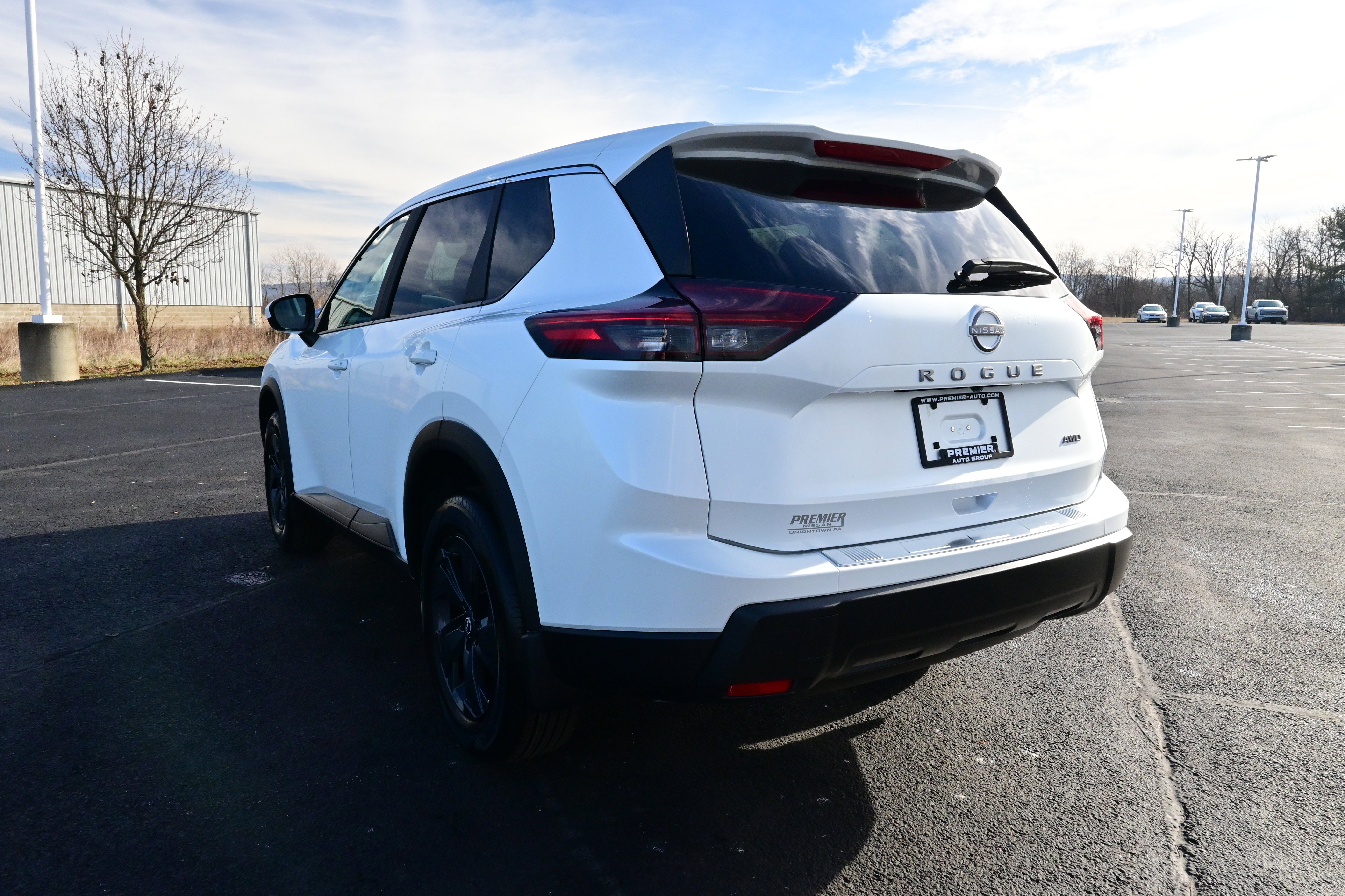 2026 Nissan Rogue SV