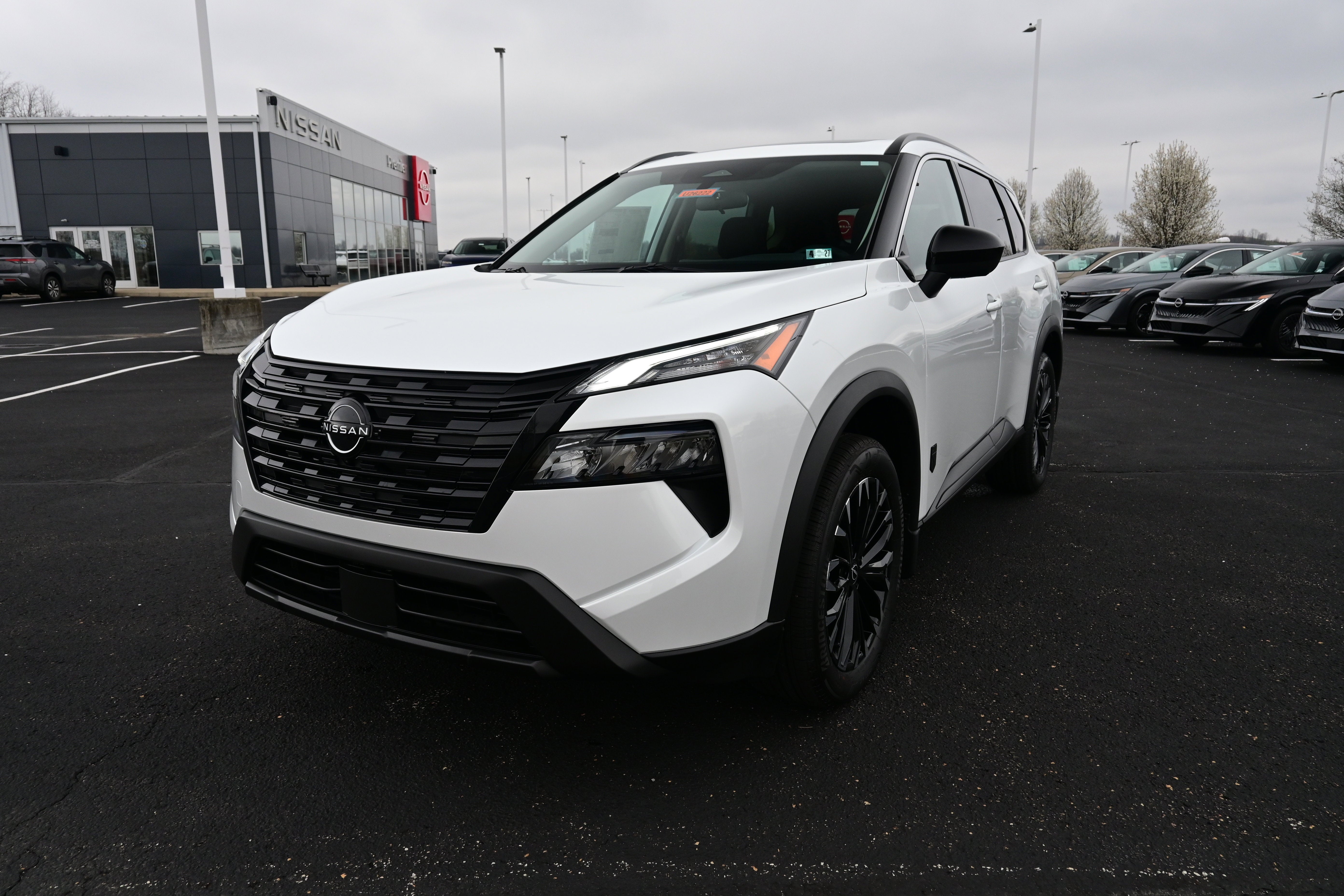 2026 Nissan Rogue Dark Armor