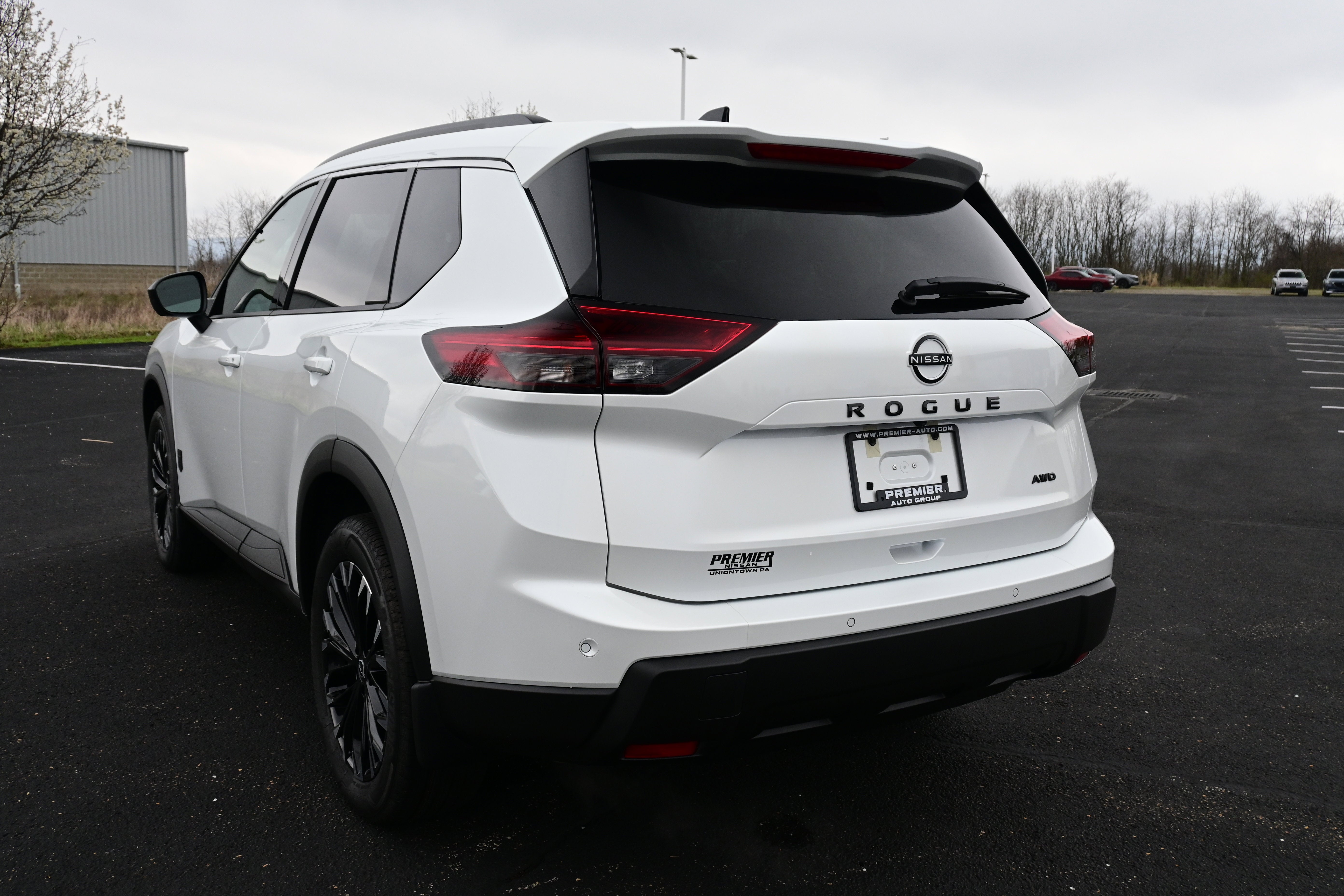 2026 Nissan Rogue Dark Armor