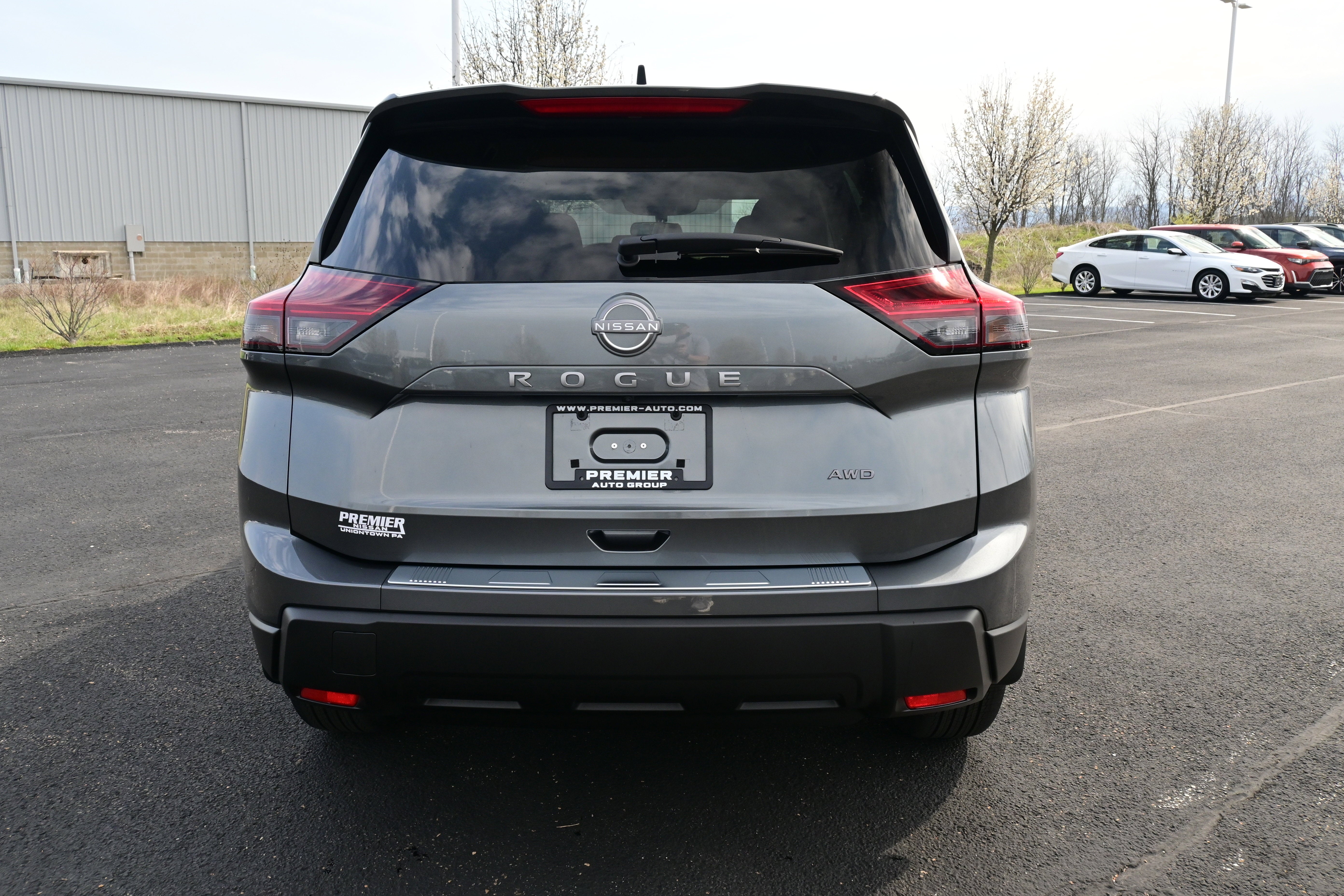 2026 Nissan Rogue SV