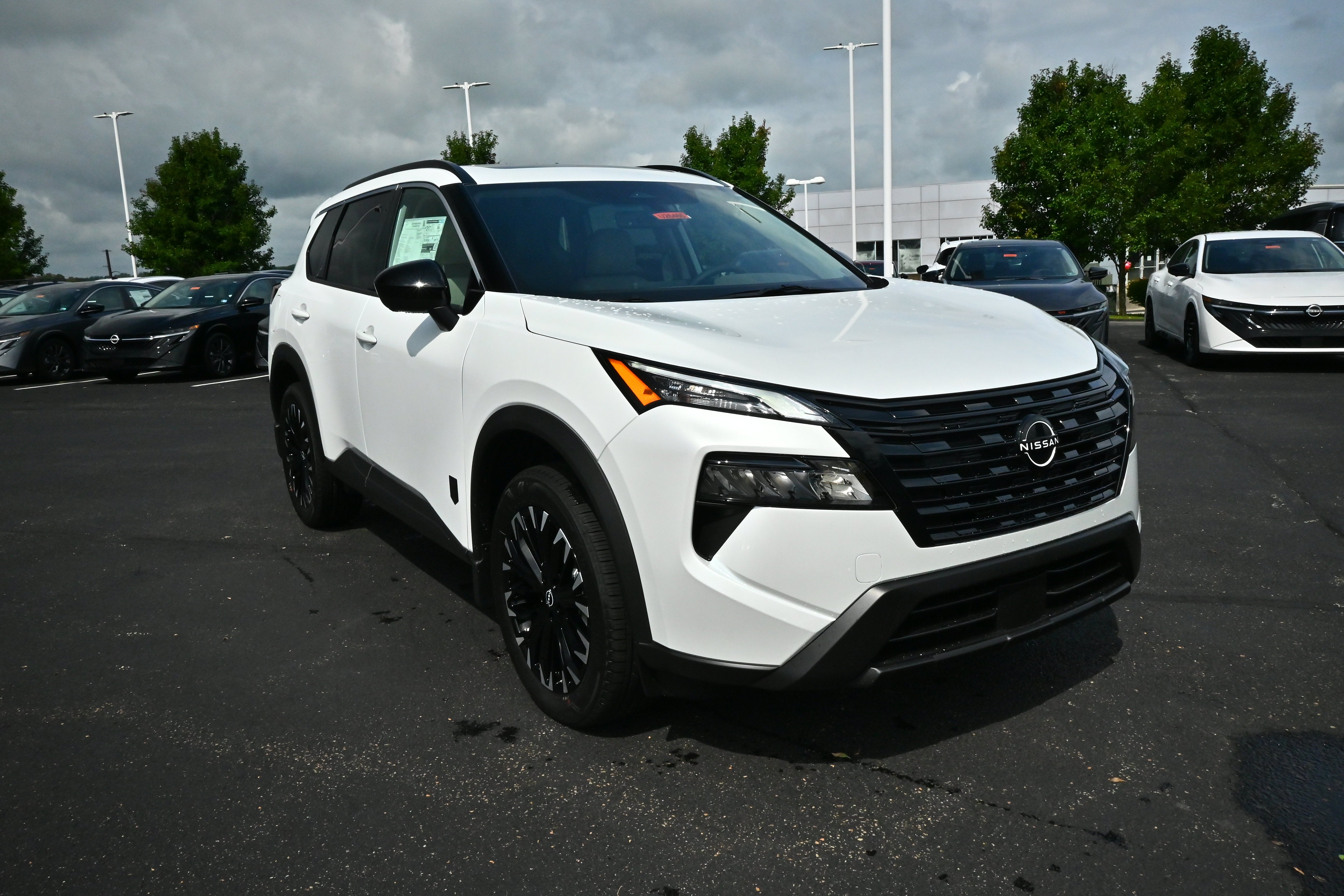 2026 Nissan Rogue Dark Armor™