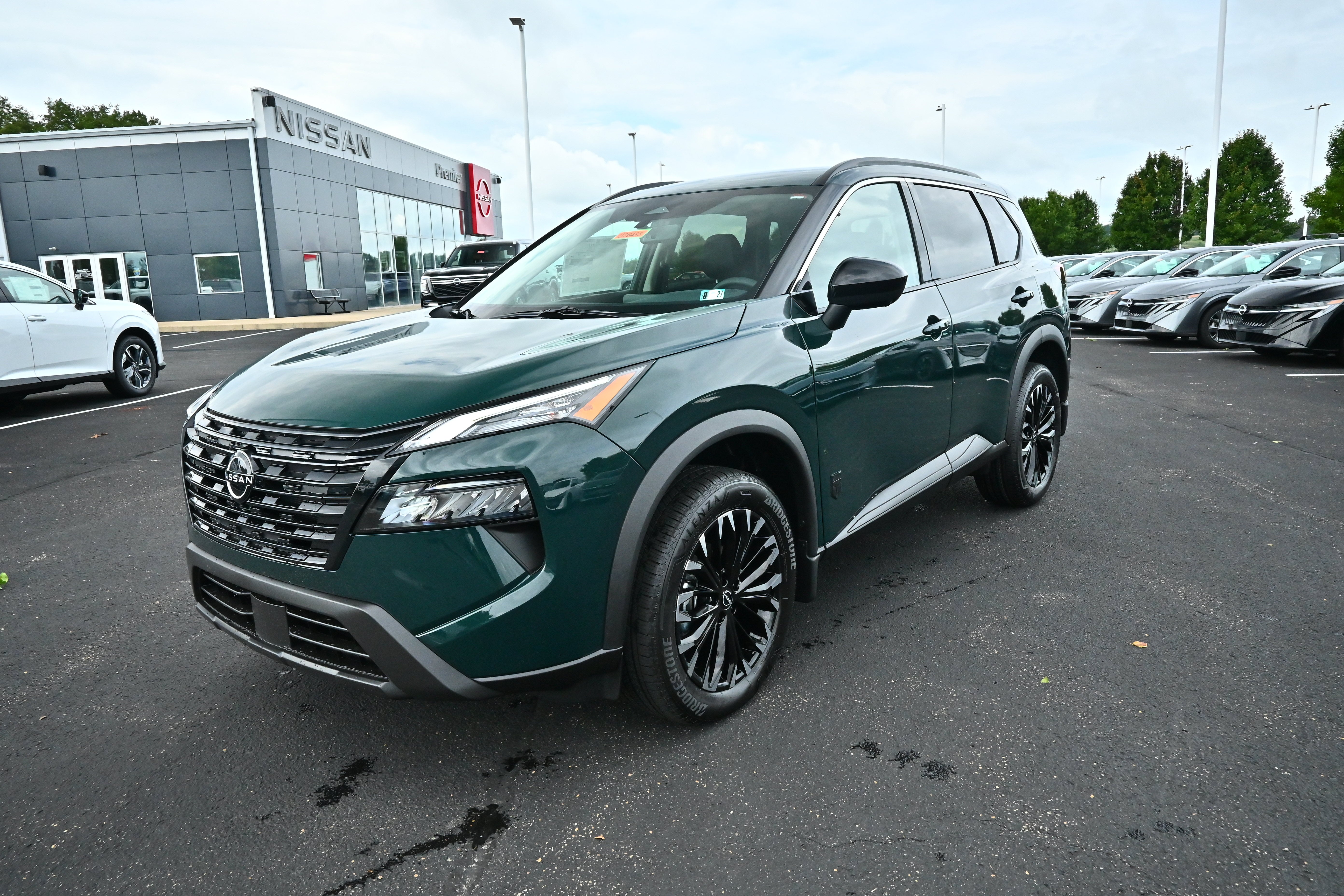 2026 Nissan Rogue Dark Armor™