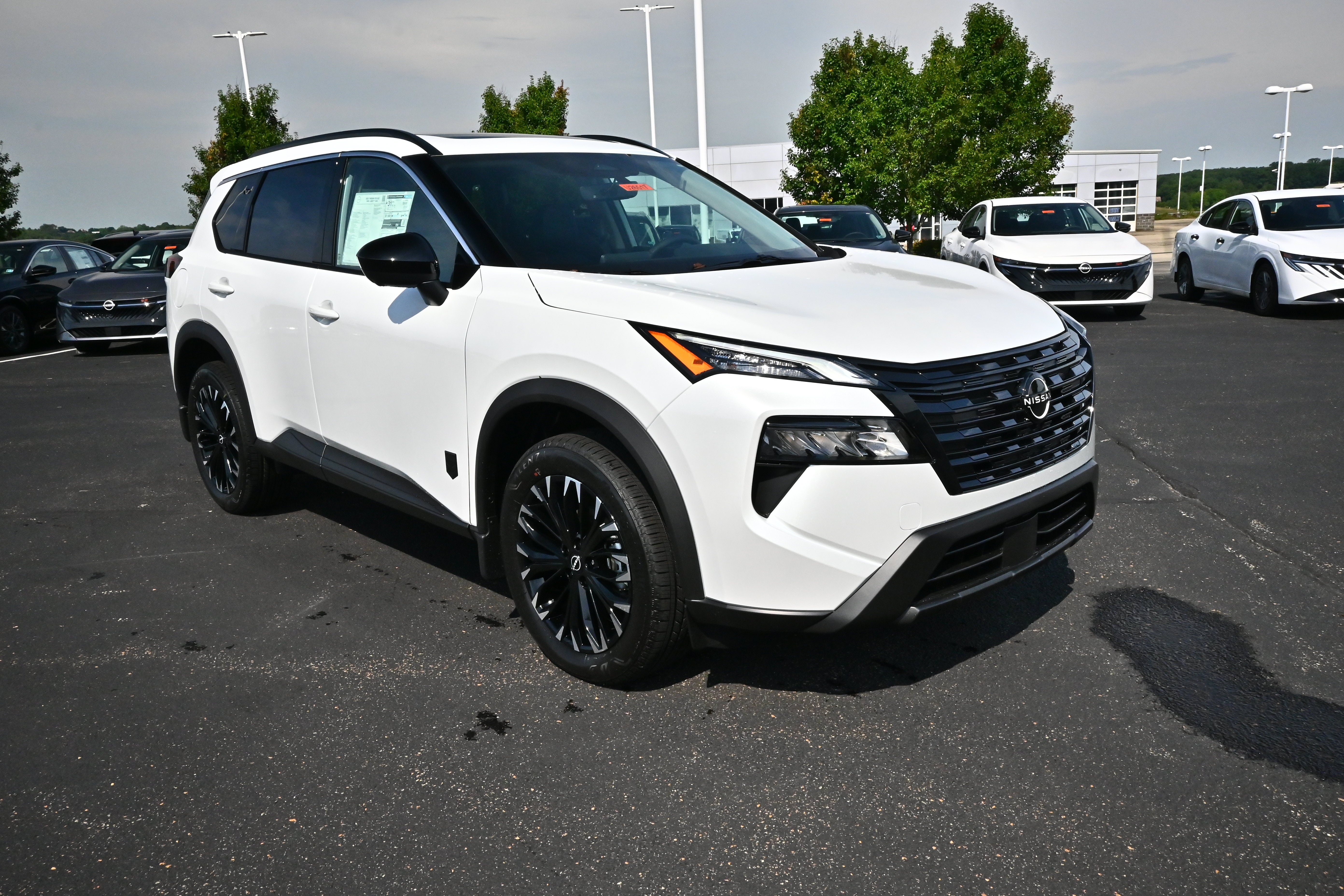 2026 Nissan Rogue Dark Armor™
