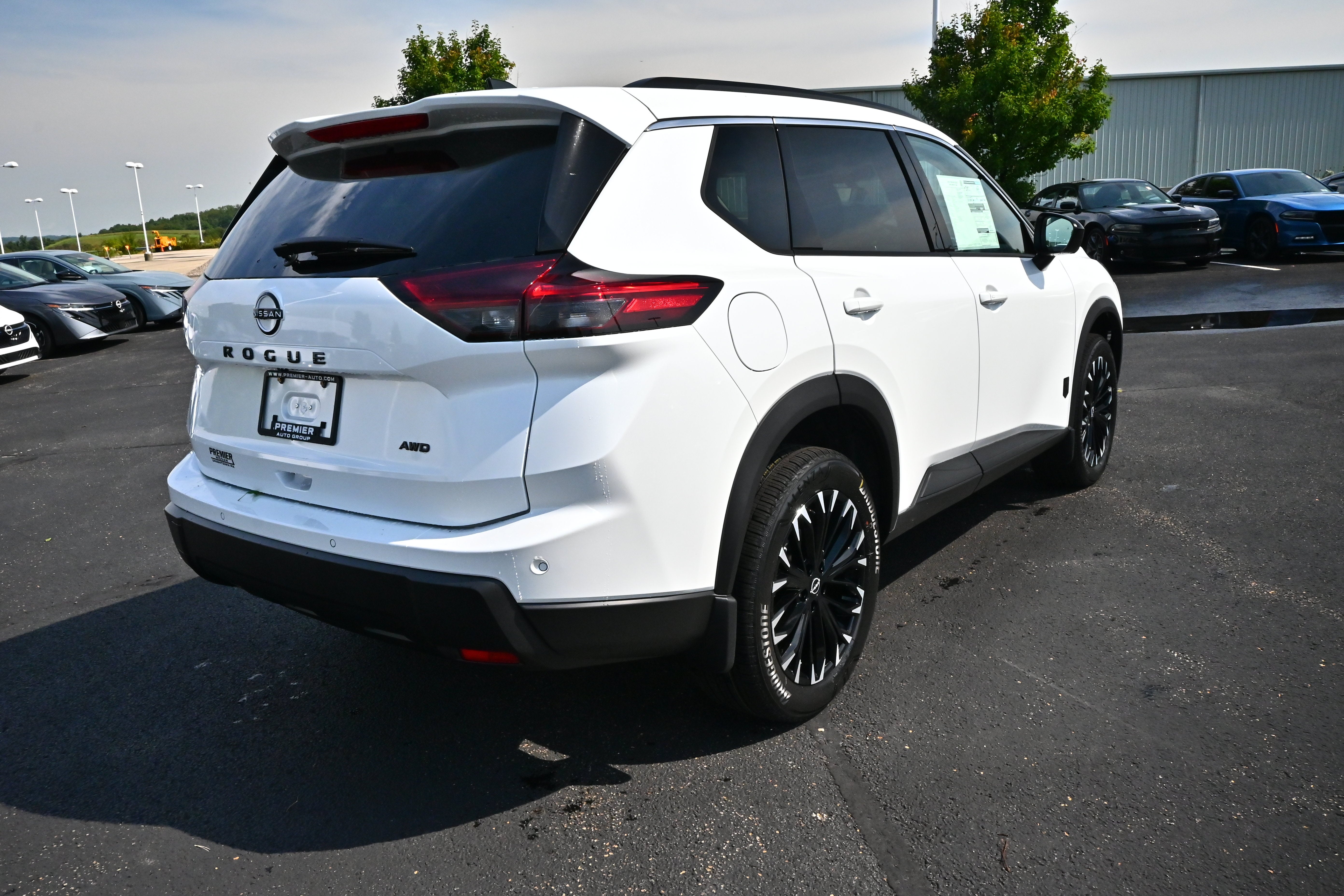2026 Nissan Rogue Dark Armor™
