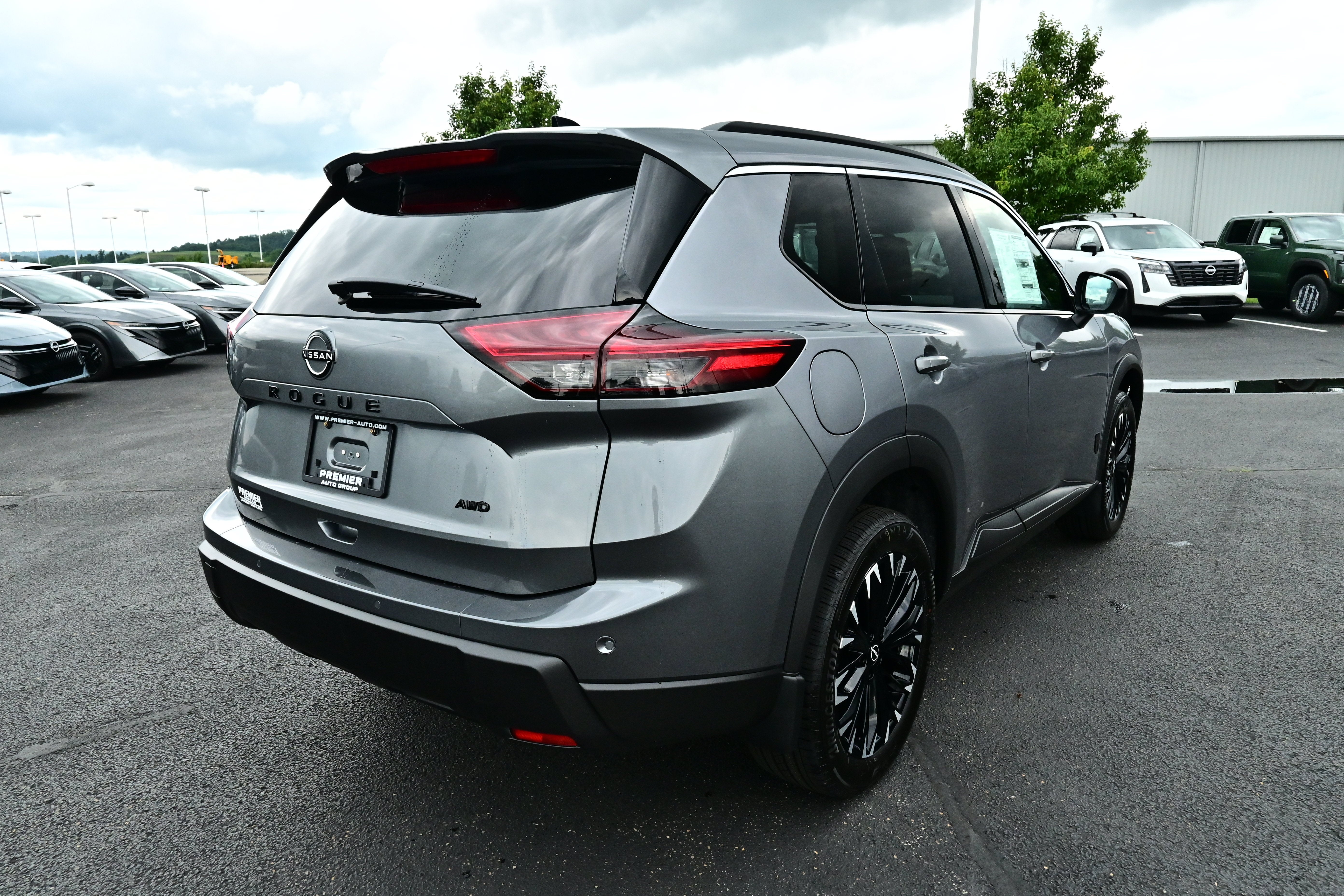 2026 Nissan Rogue Dark Armor™