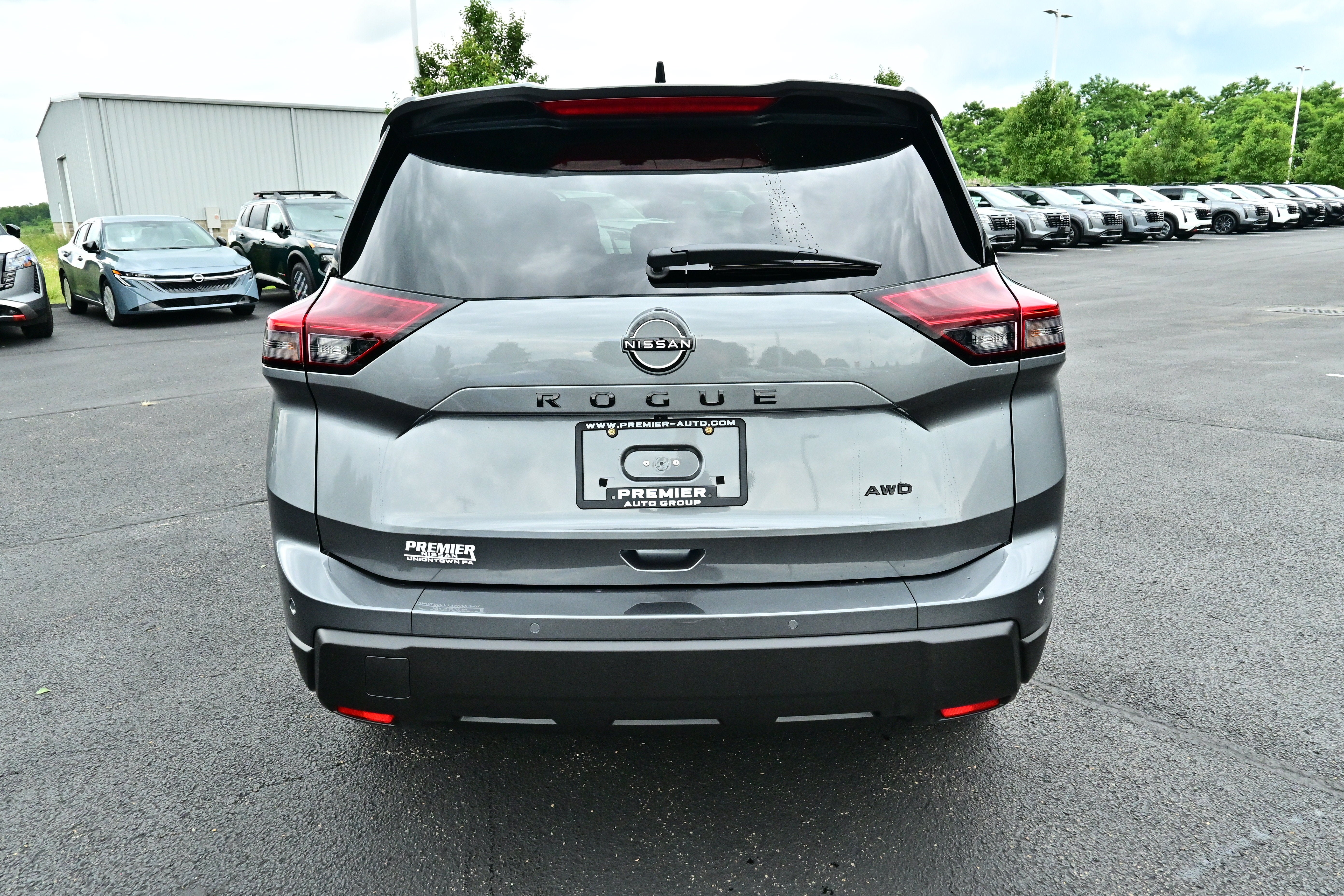 2026 Nissan Rogue Dark Armor™