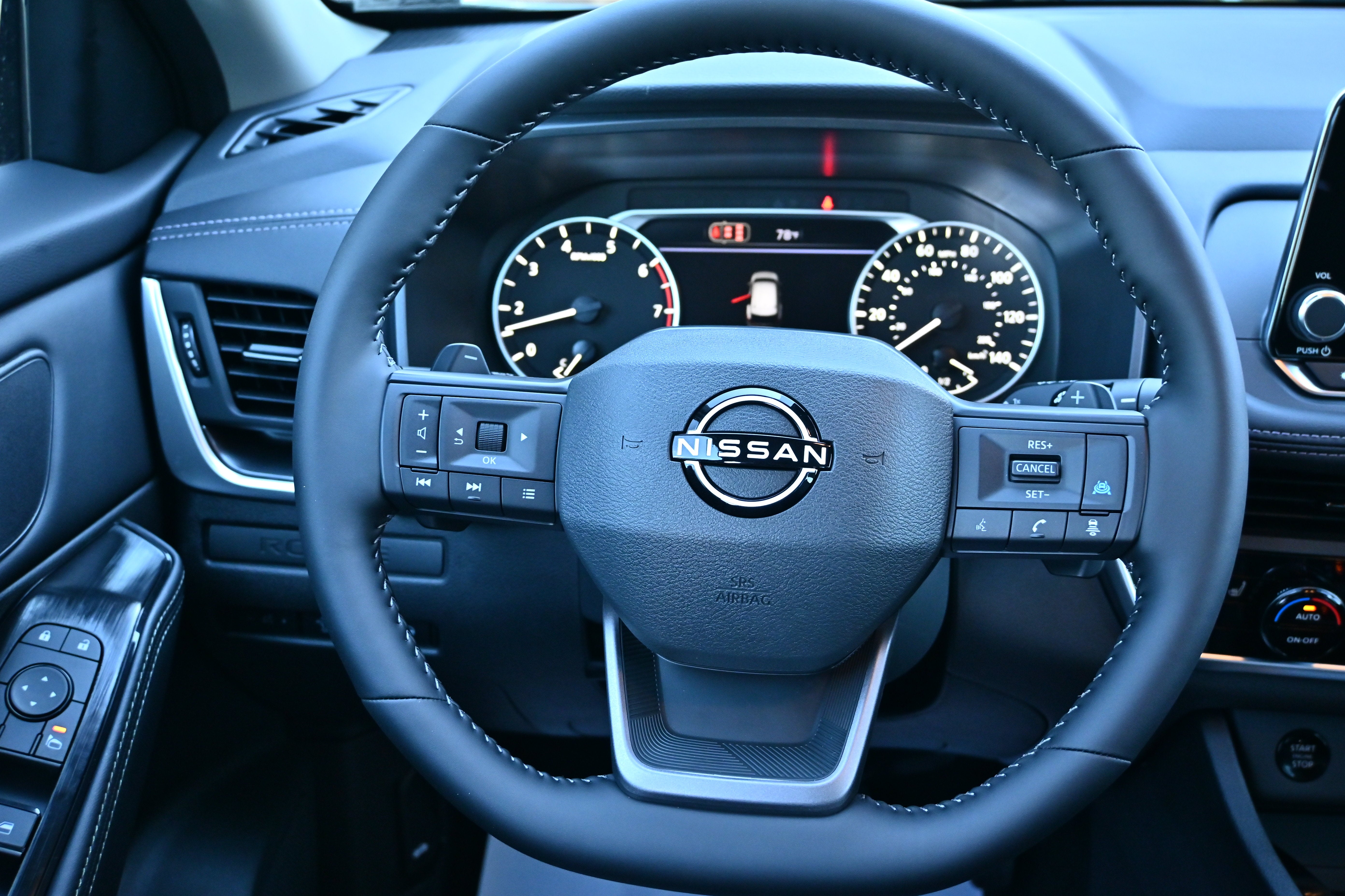 2026 Nissan Rogue Dark Armor™