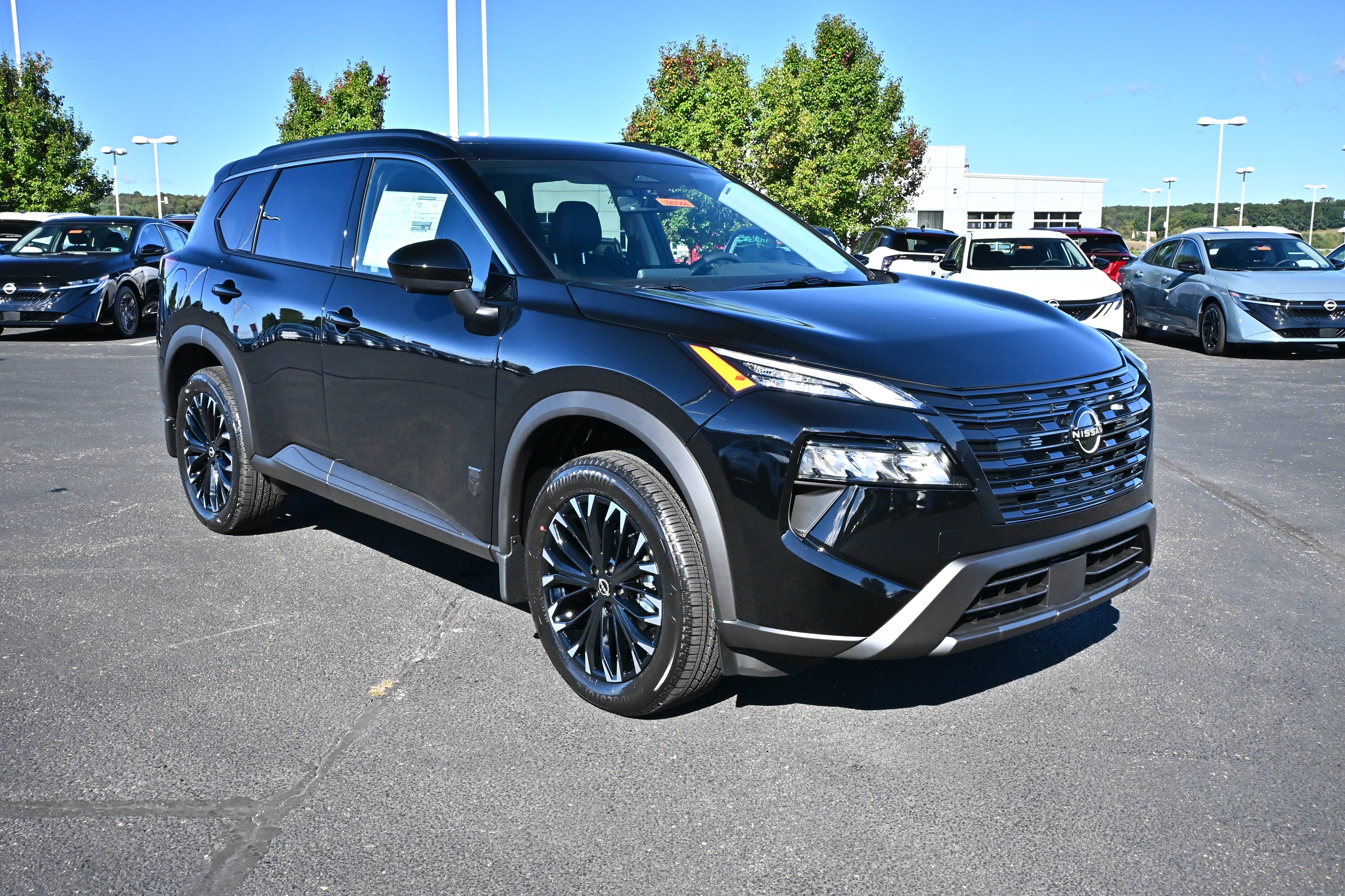 2026 Nissan Rogue Dark Armor™