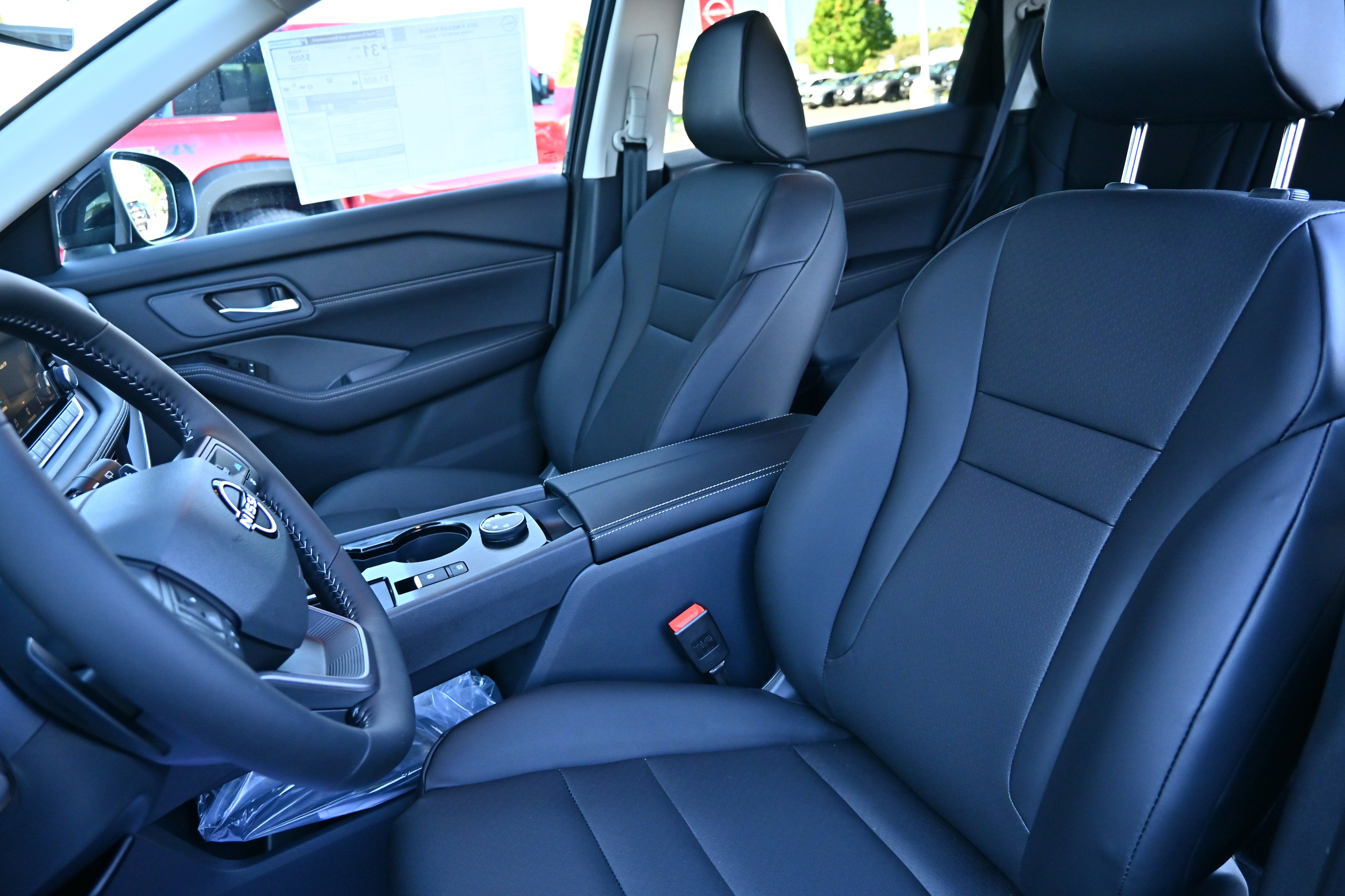 2026 Nissan Rogue Dark Armor™