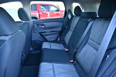 2027 Nissan Rogue SV