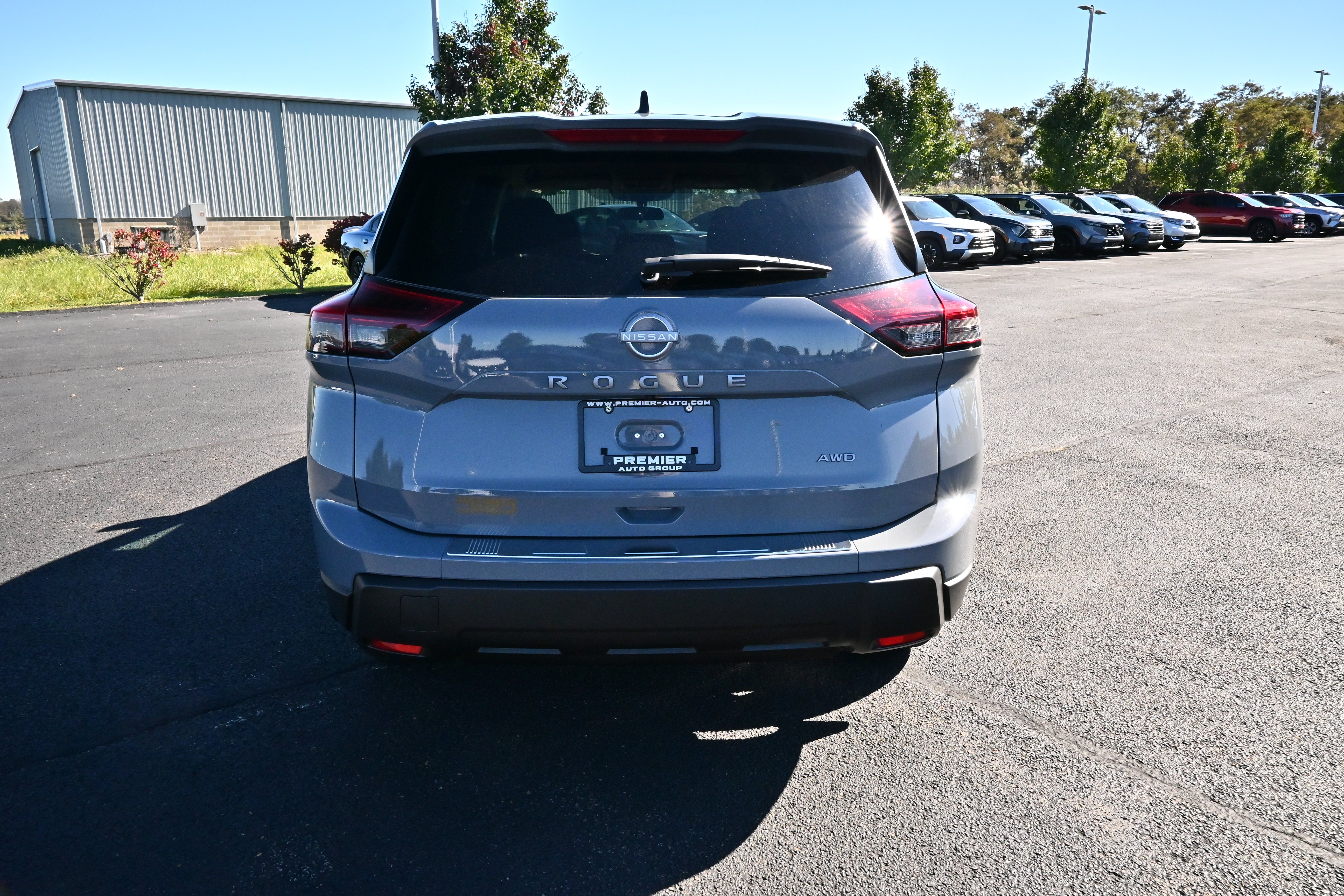 2027 Nissan Rogue SV