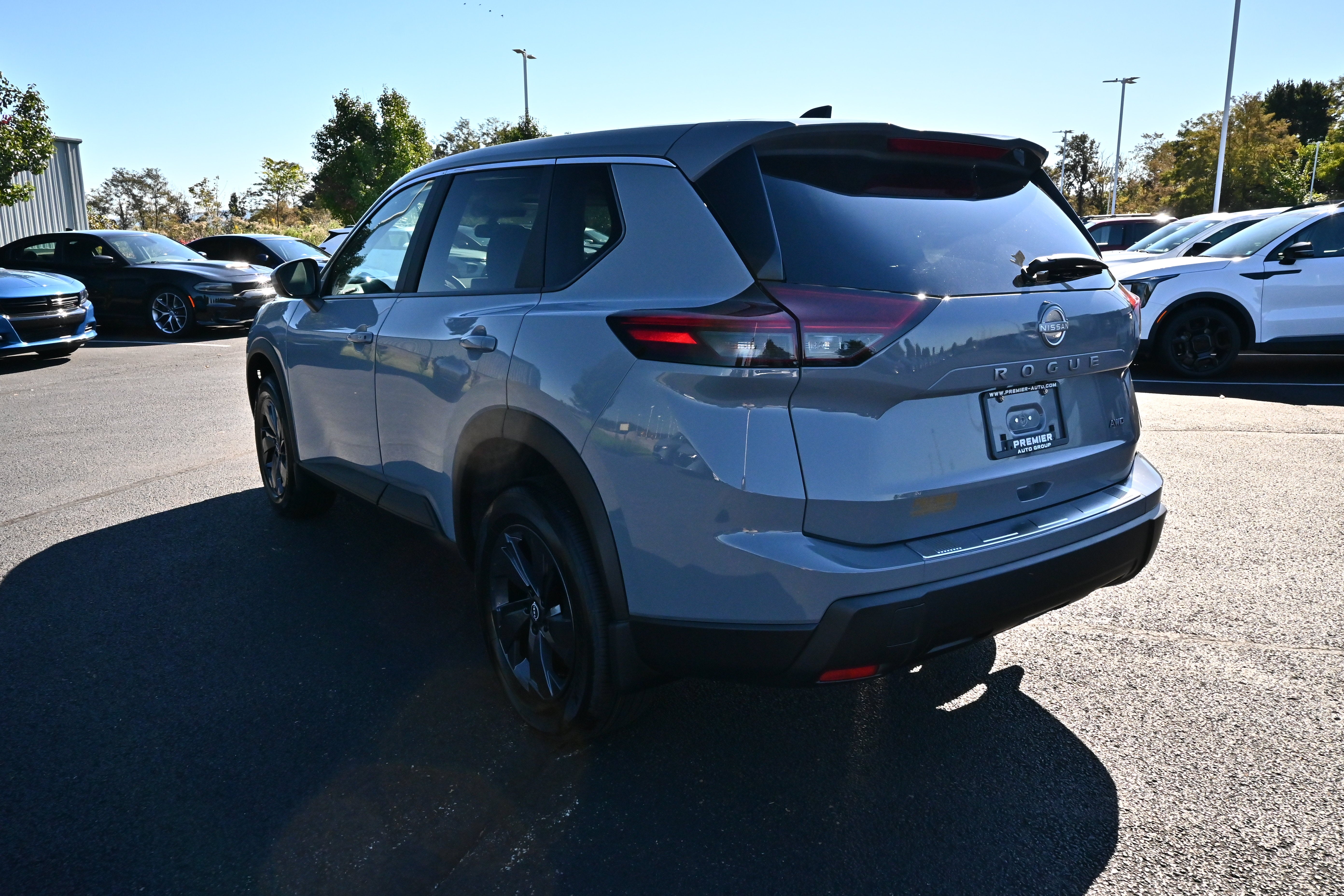 2027 Nissan Rogue SV