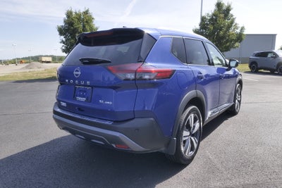 2022 Nissan Rogue SL