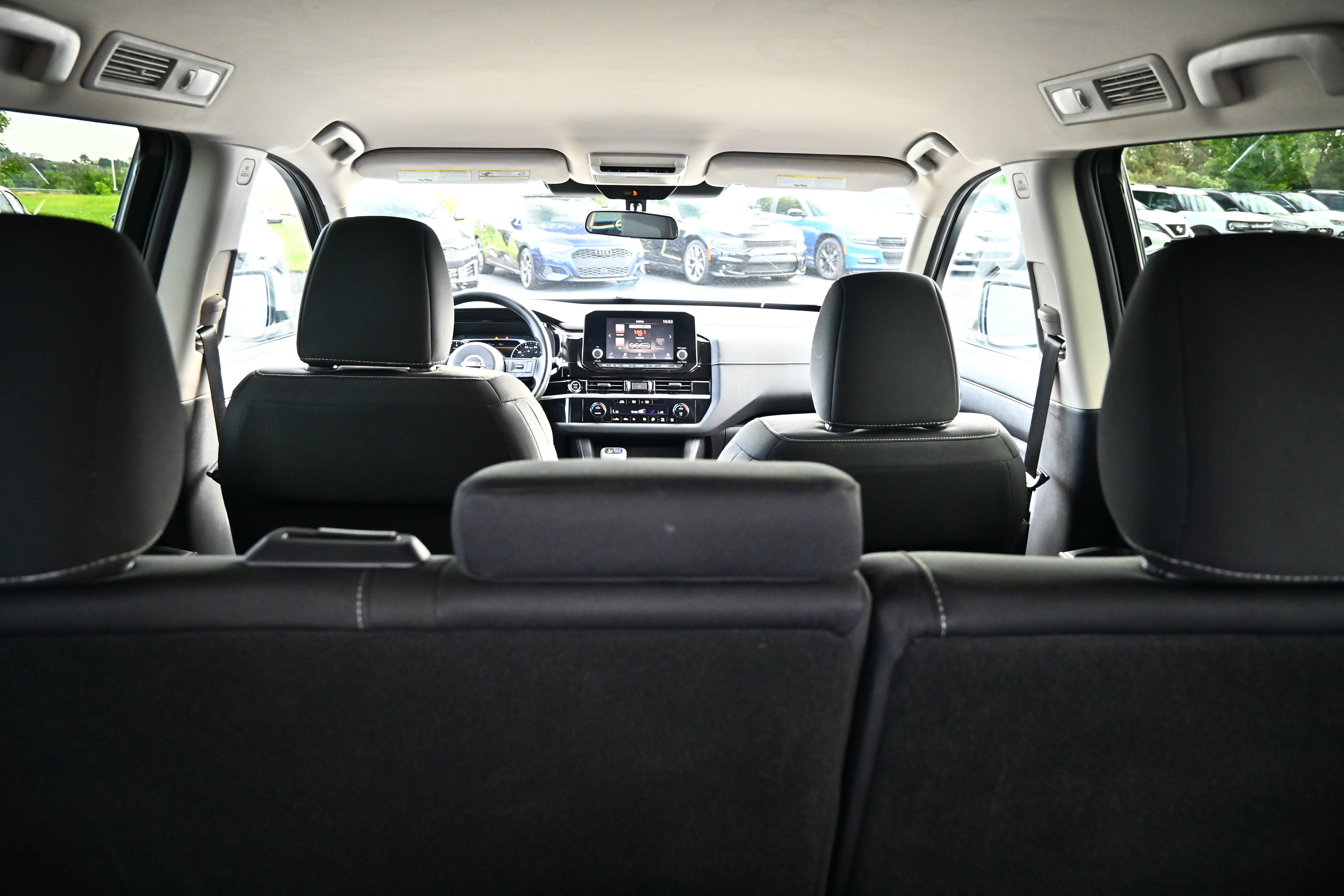2022 Nissan Pathfinder S