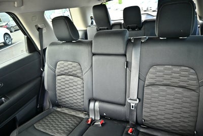 2022 Nissan Pathfinder S