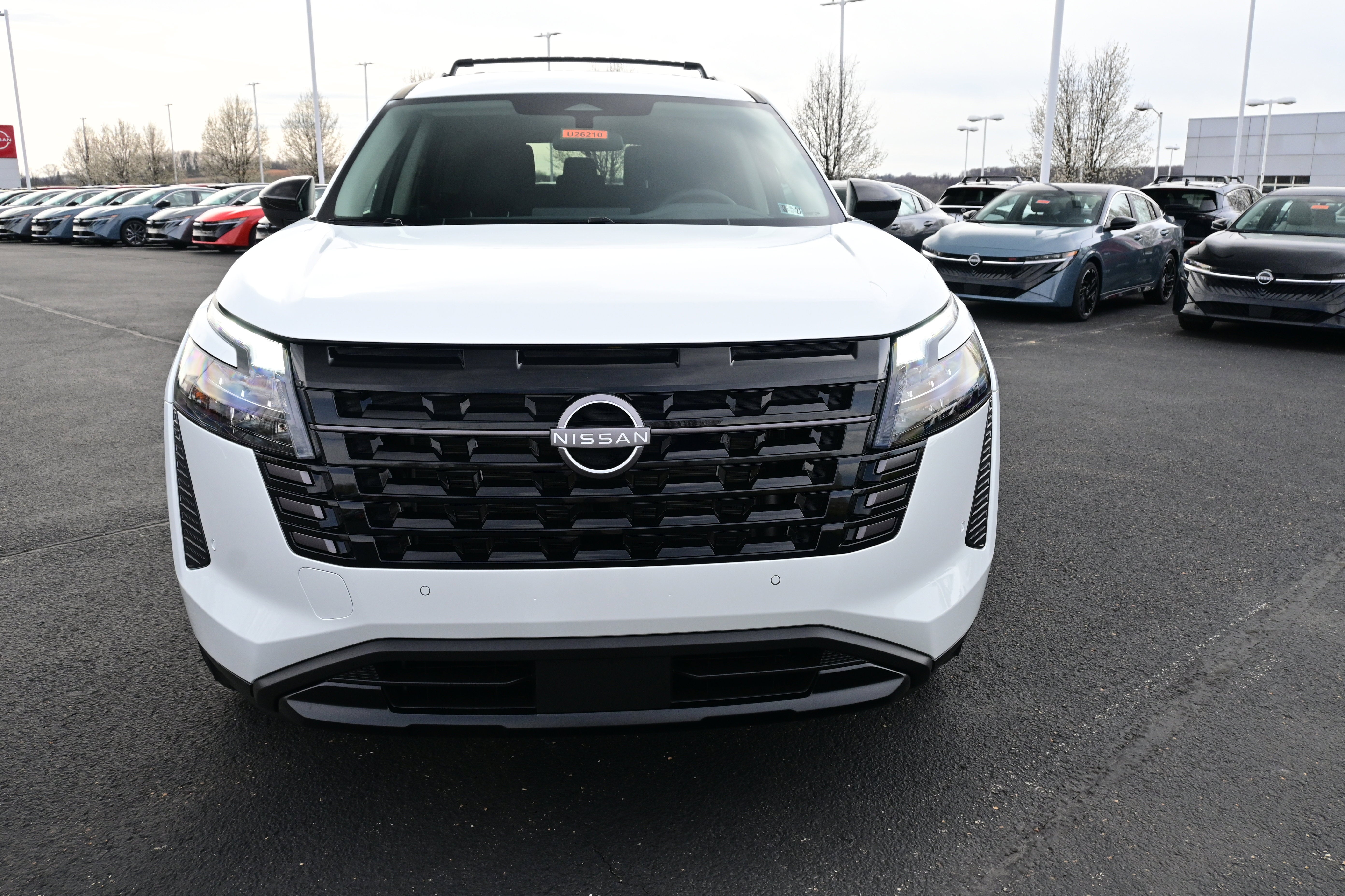 2026 Nissan Pathfinder SV