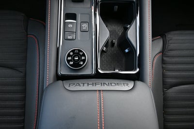 2026 Nissan Pathfinder Rock Creek®
