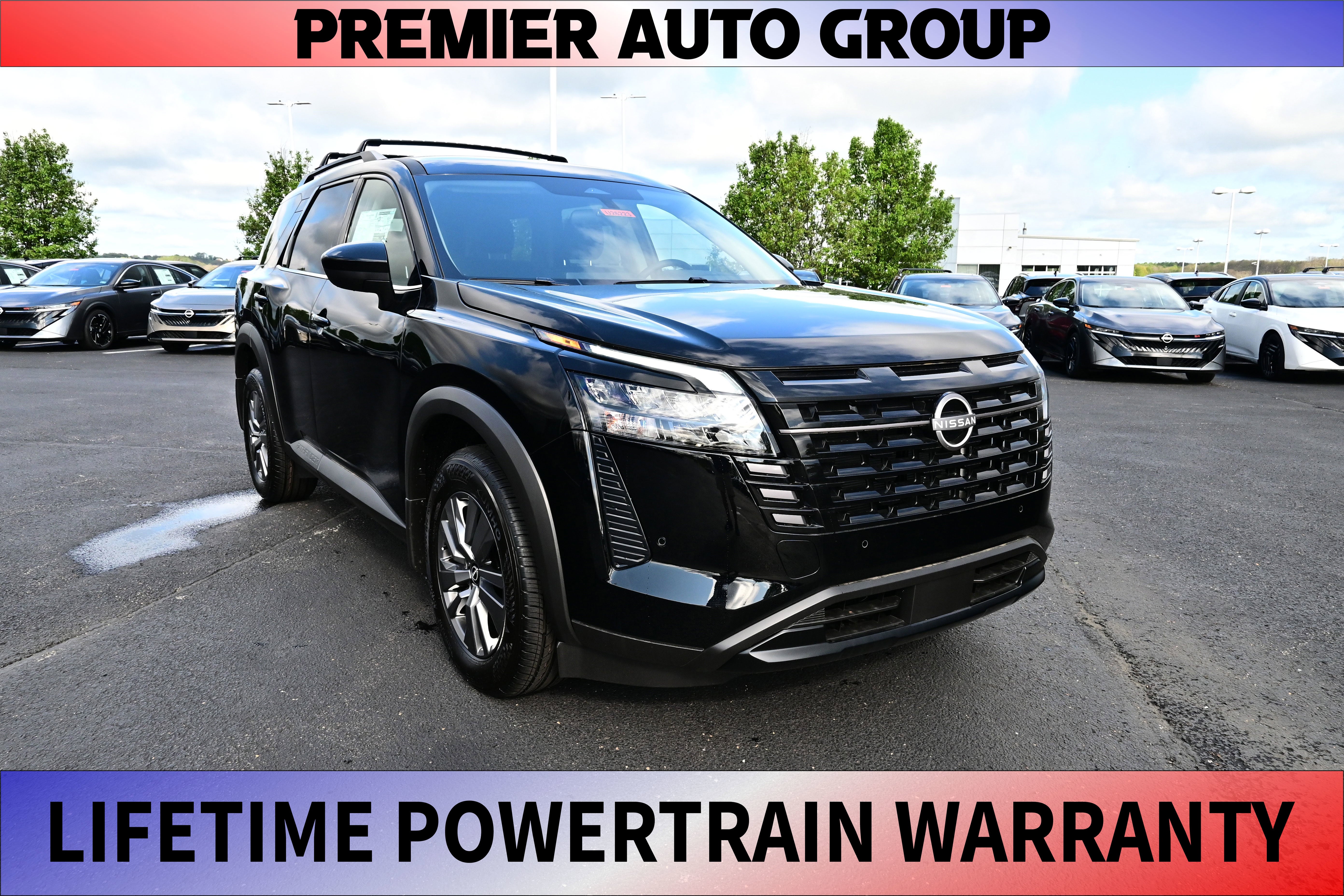 2026 Nissan Pathfinder SV