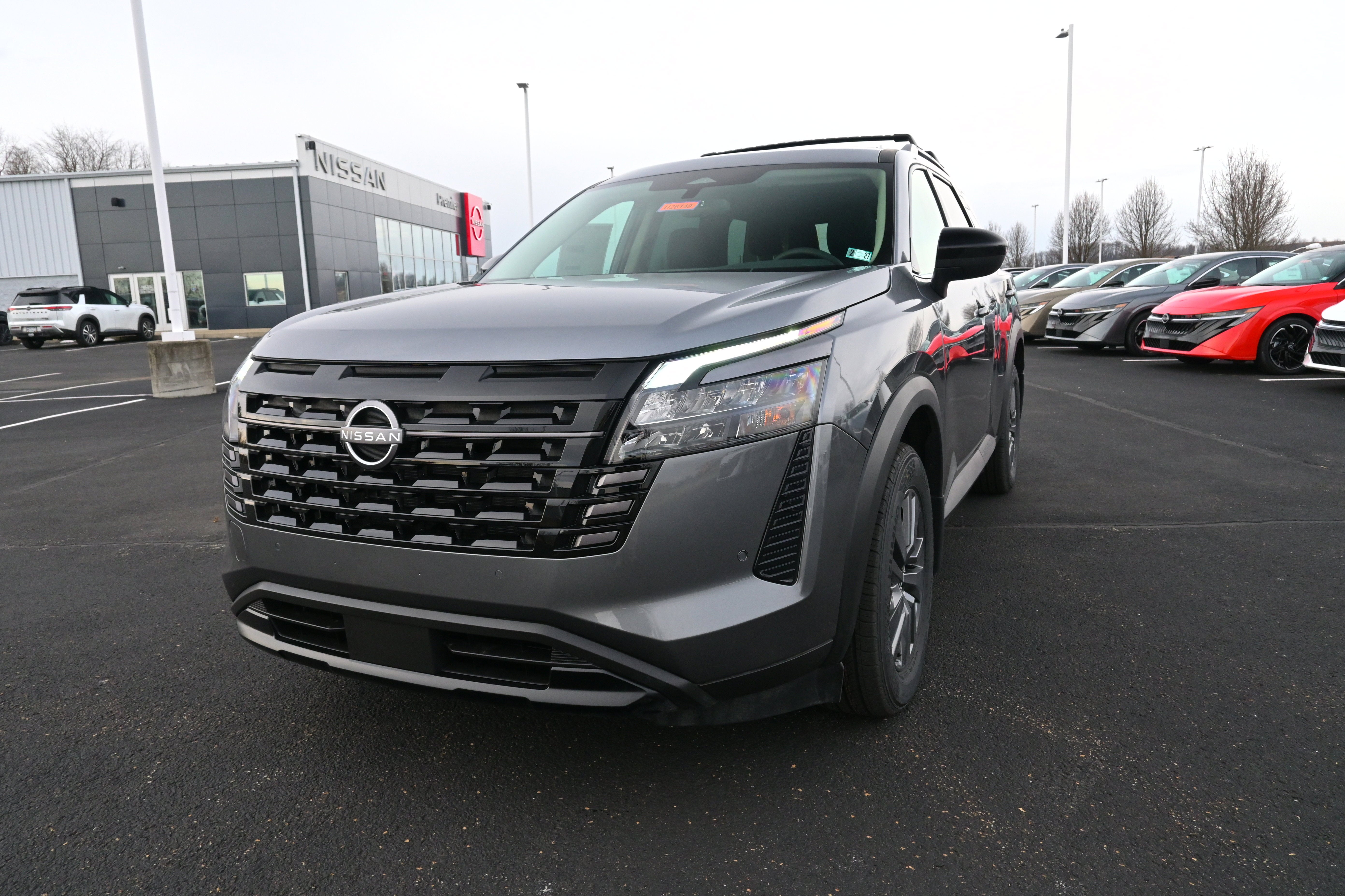 2026 Nissan Pathfinder SV