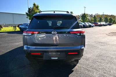 2026 Nissan Pathfinder SV