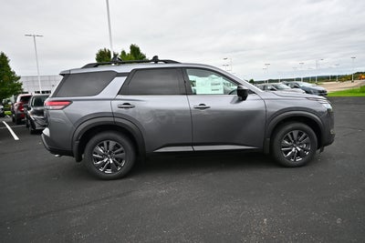 2026 Nissan Pathfinder SV