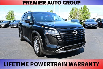 2026 Nissan Pathfinder SL