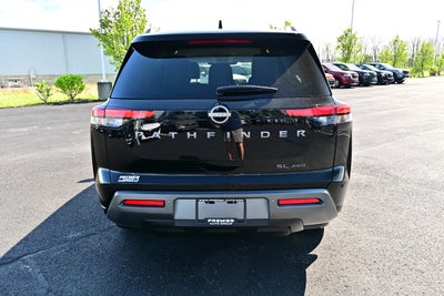 2026 Nissan Pathfinder SL