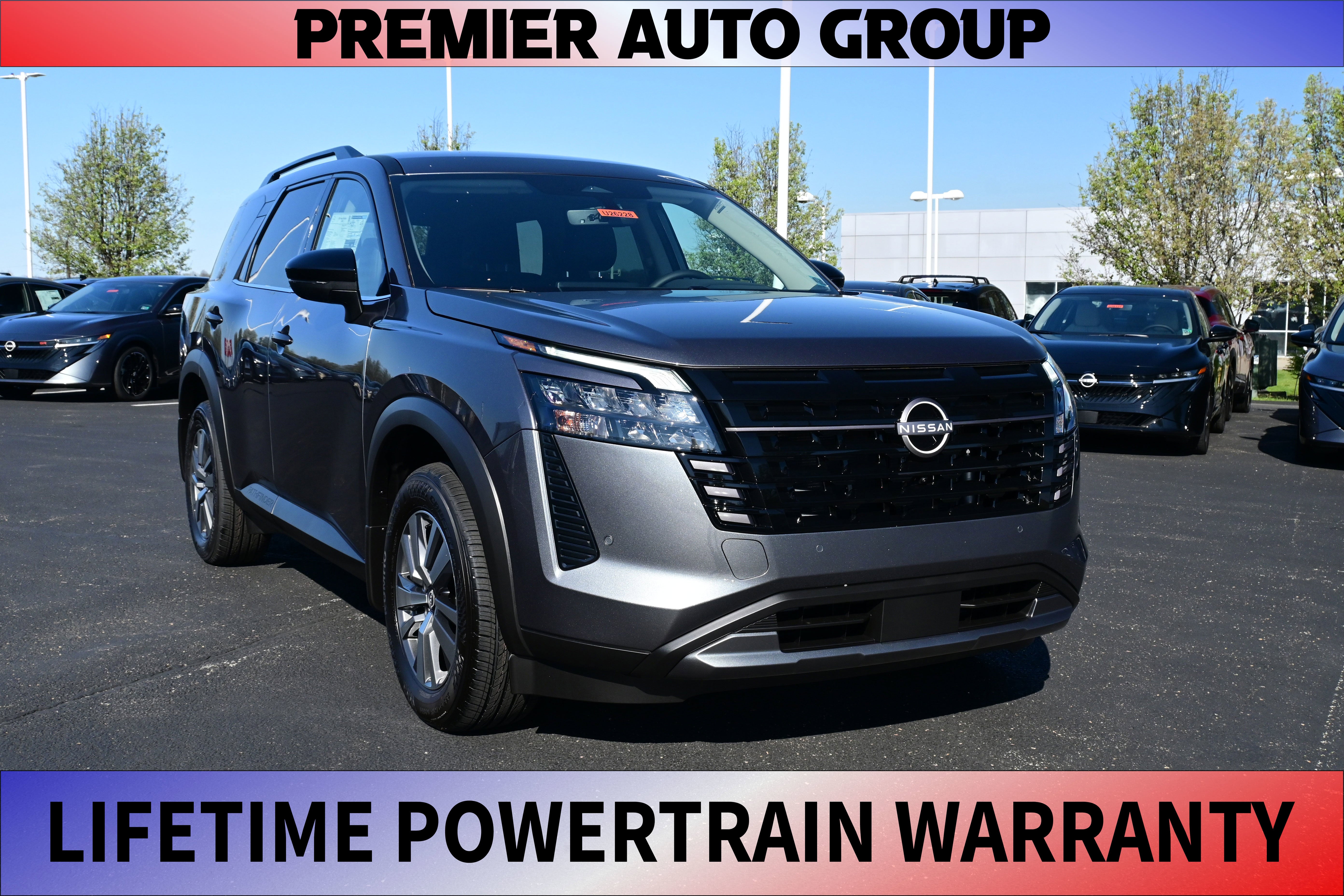 2026 Nissan Pathfinder SL