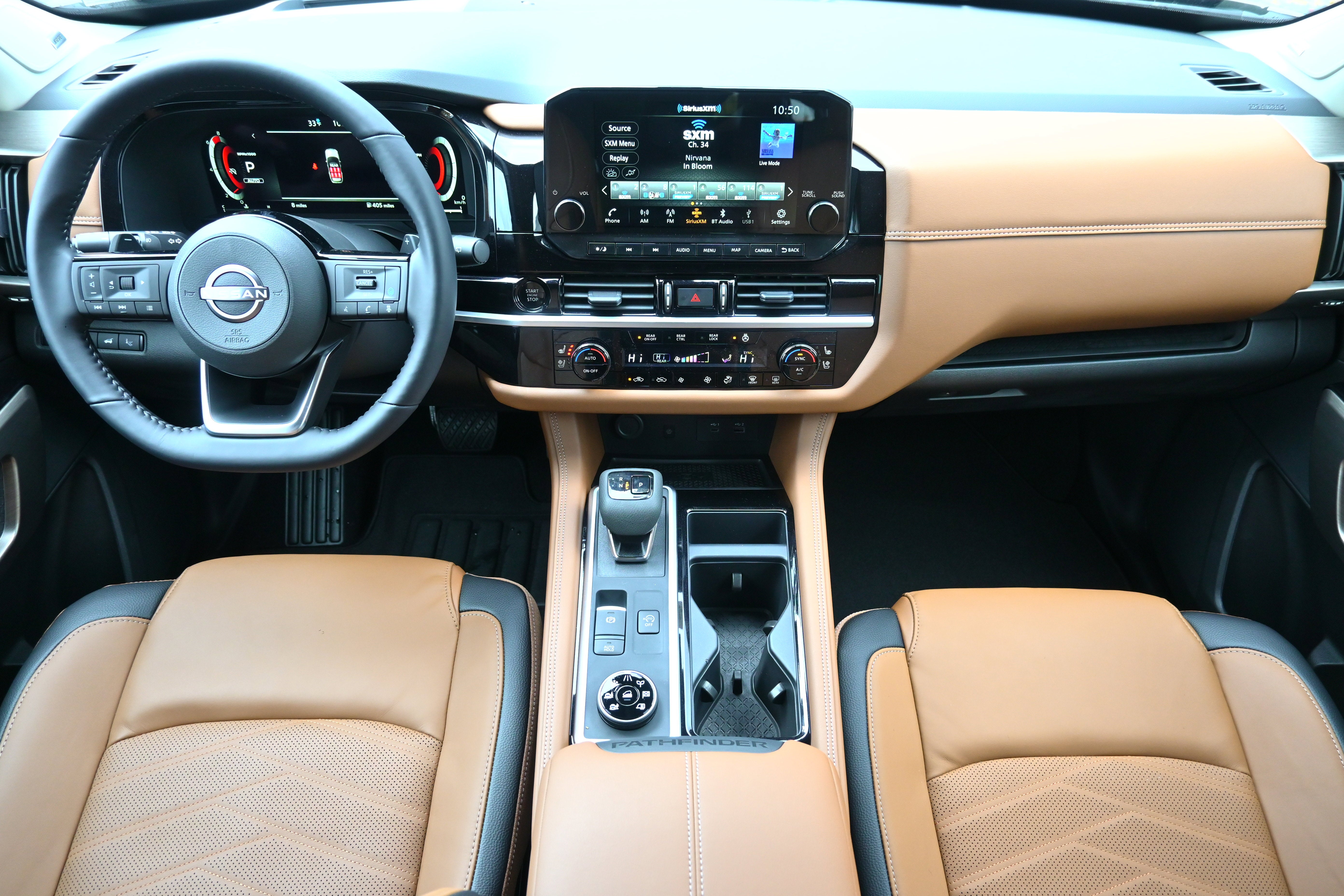 2025 Nissan Pathfinder Platinum