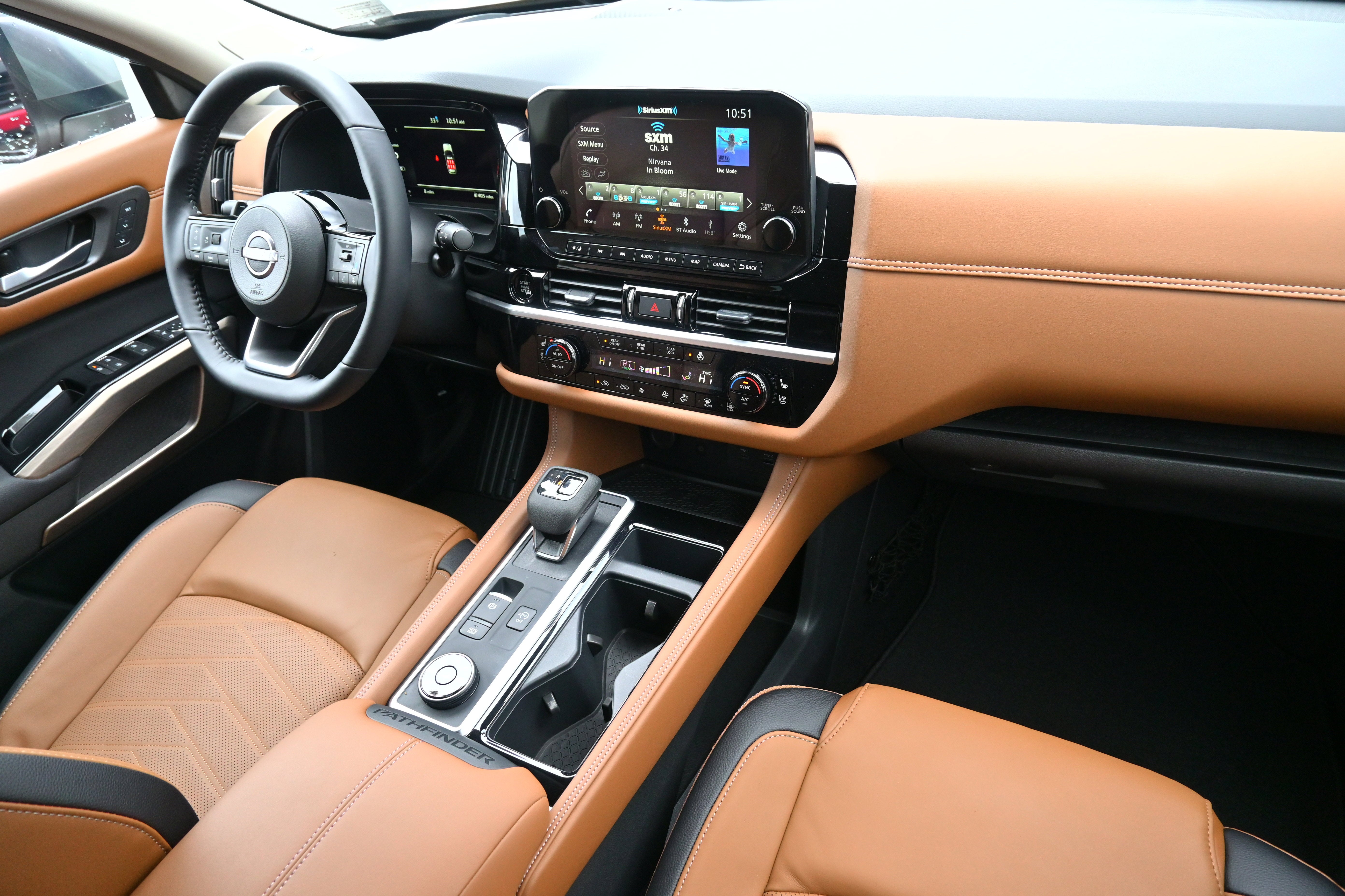 2025 Nissan Pathfinder Platinum