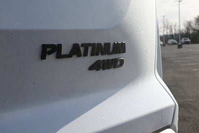2025 Nissan Pathfinder Platinum