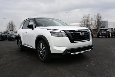 2025 Nissan Pathfinder Platinum