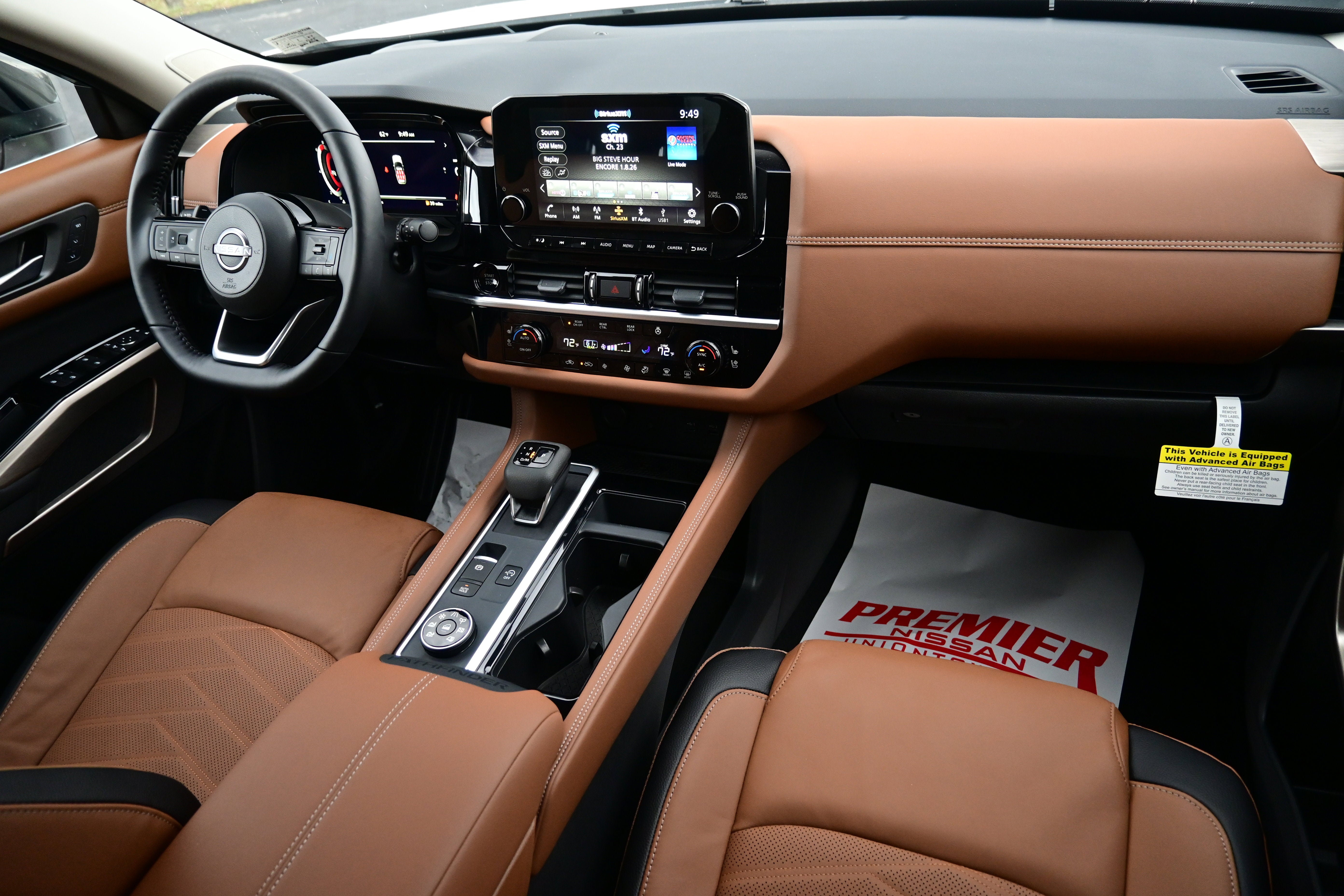 2025 Nissan Pathfinder Platinum