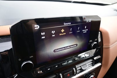 2025 Nissan Pathfinder Platinum