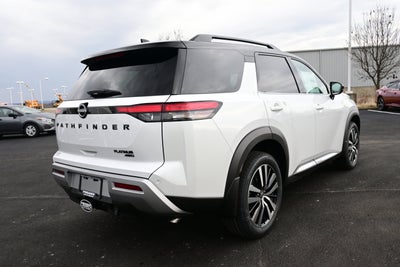 2025 Nissan Pathfinder Platinum