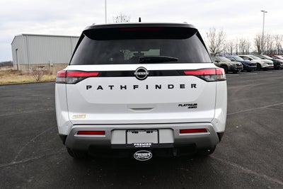 2025 Nissan Pathfinder Platinum