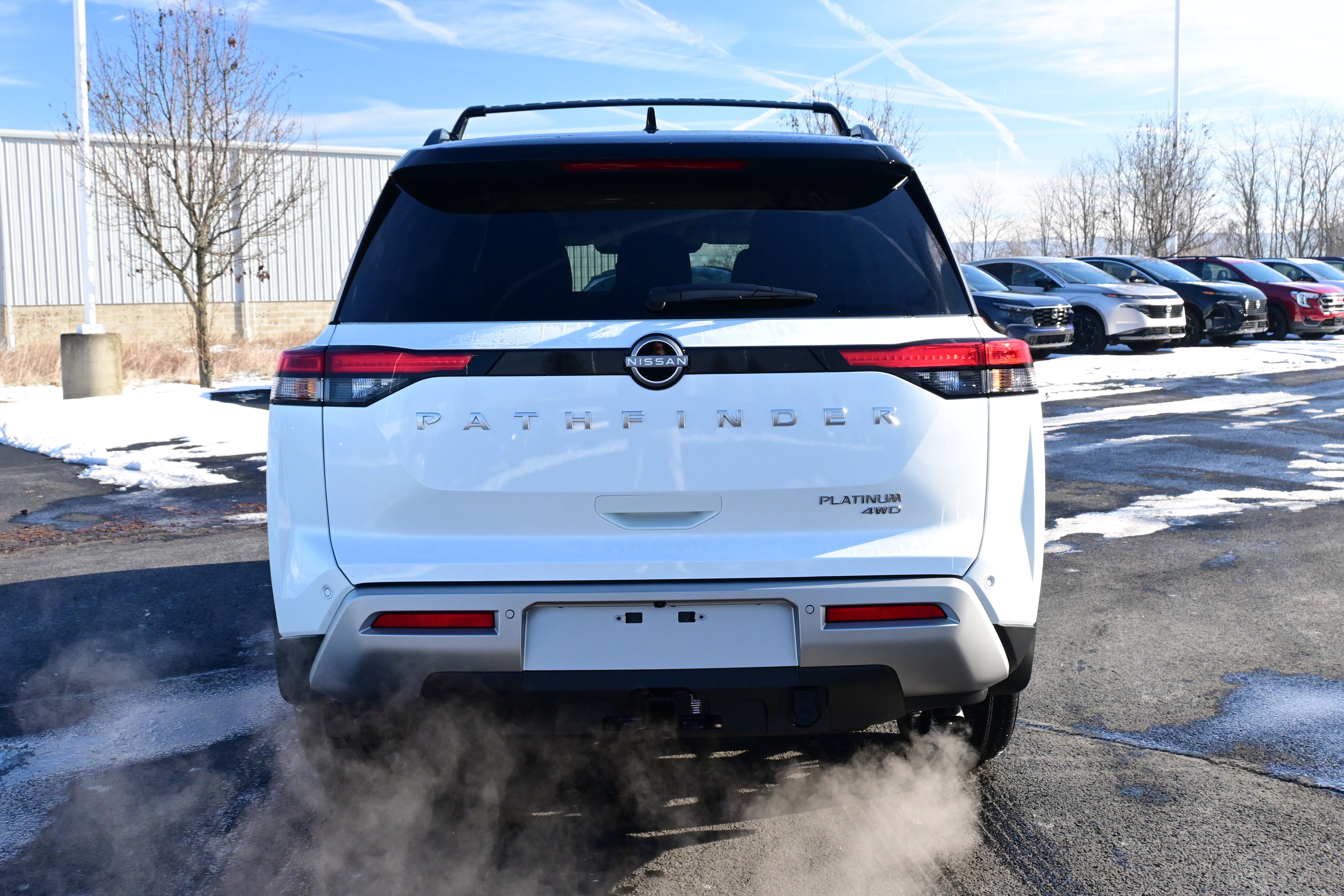 2025 Nissan Pathfinder Platinum