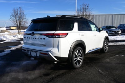 2025 Nissan Pathfinder Platinum